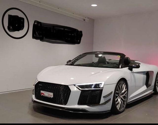 Audi R8 Spyder 5.2 plus S-Tronic