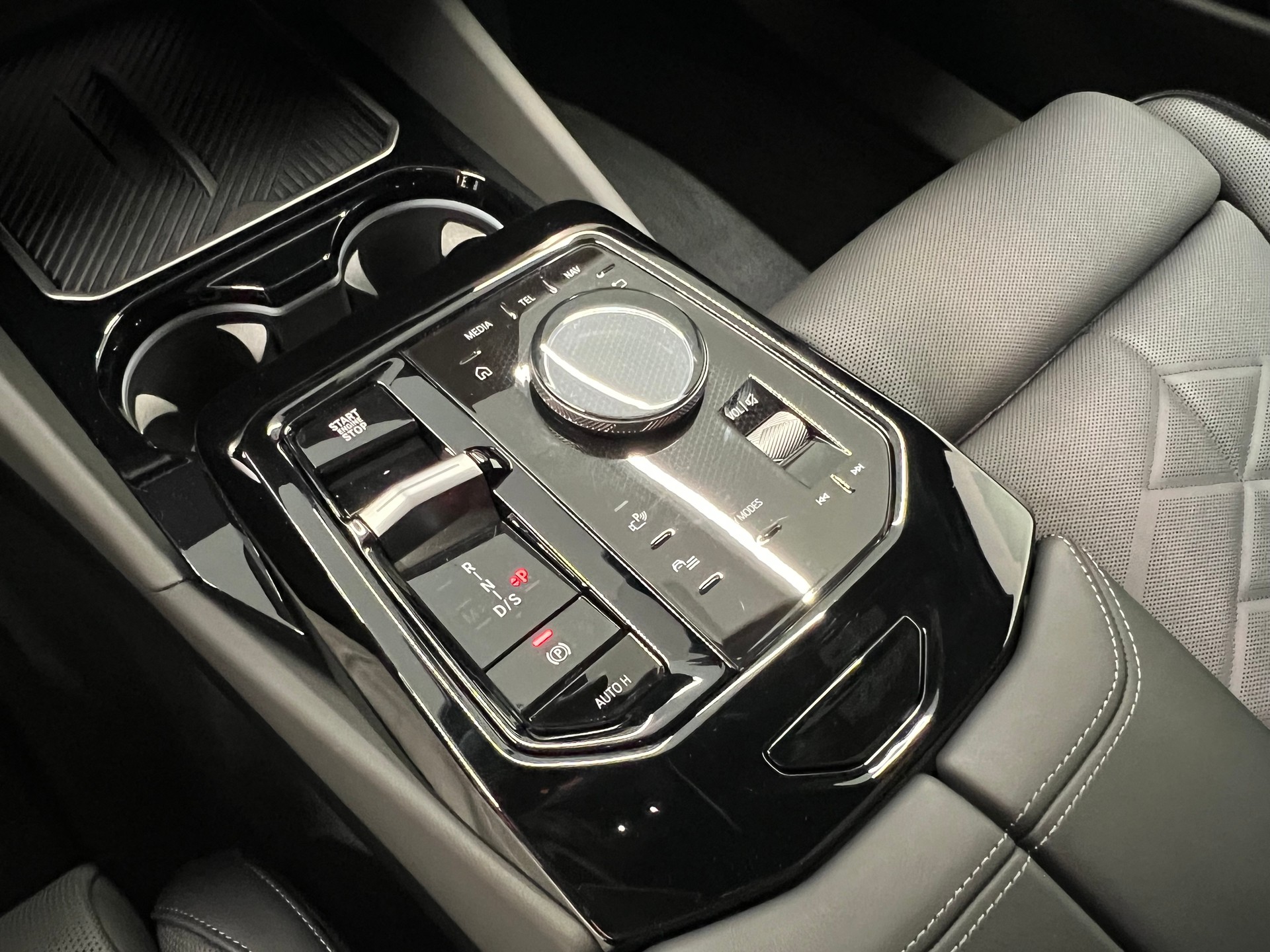 BMW 540d xDrive 48V Touring M Sport Pro Steptronic-image-23