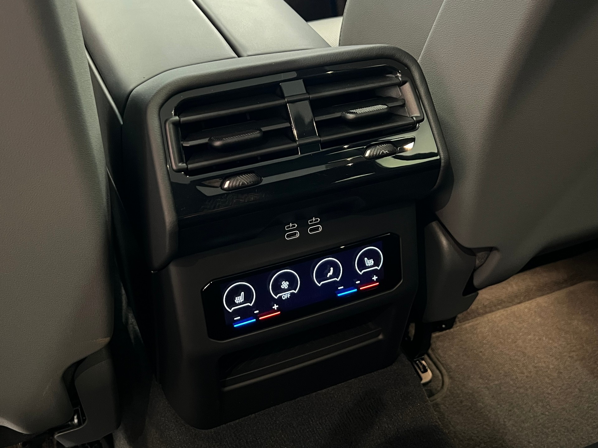 BMW 540d xDrive 48V Touring M Sport Pro Steptronic-image-19