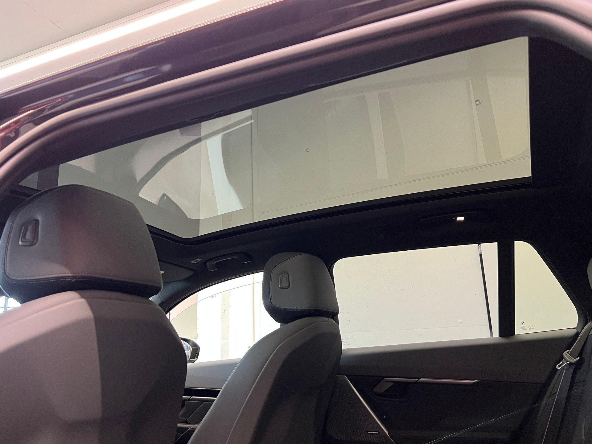 BMW 540d xDrive 48V Touring M Sport Pro Steptronic-image-18