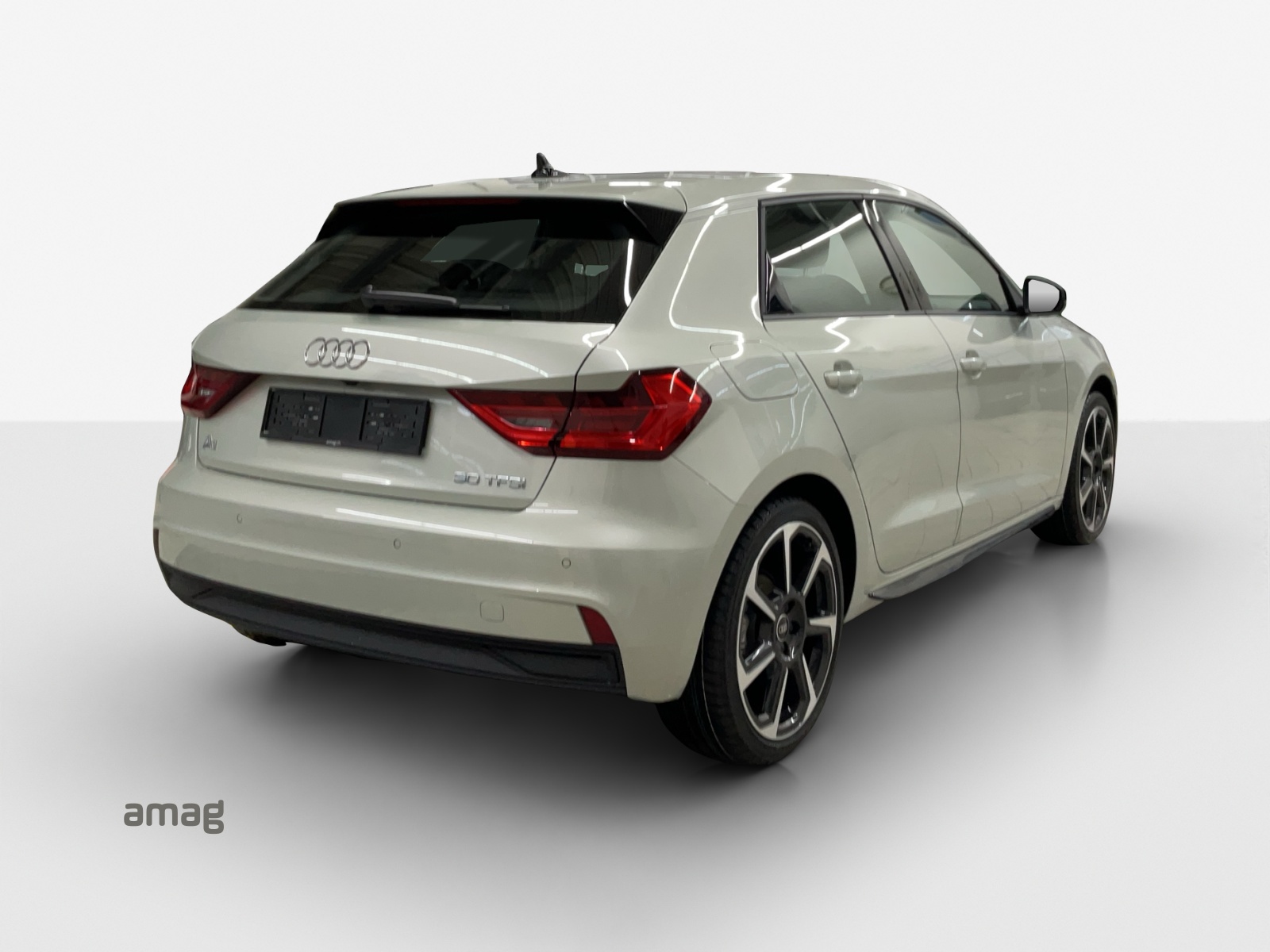 AUDI A1 Sportback 30 TFSI Attraction S-tronic-image-4