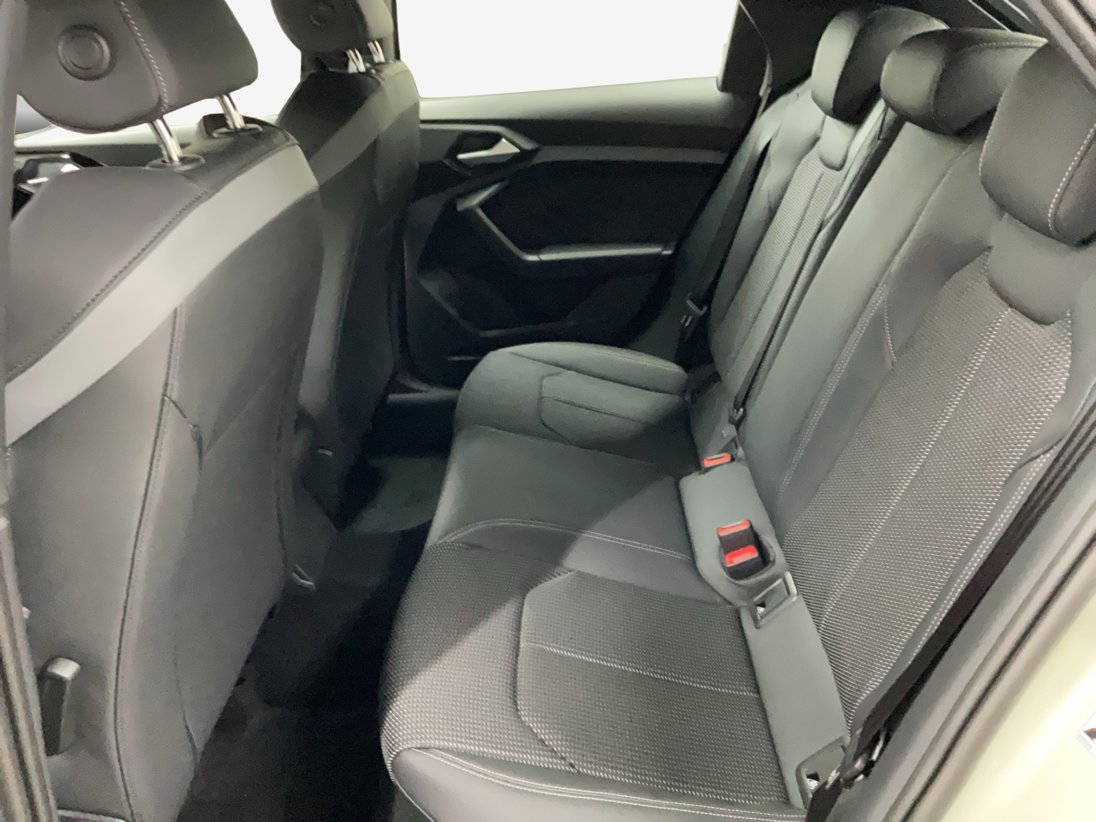 AUDI A1 Sportback 30 TFSI Attraction S-tronic-image-11