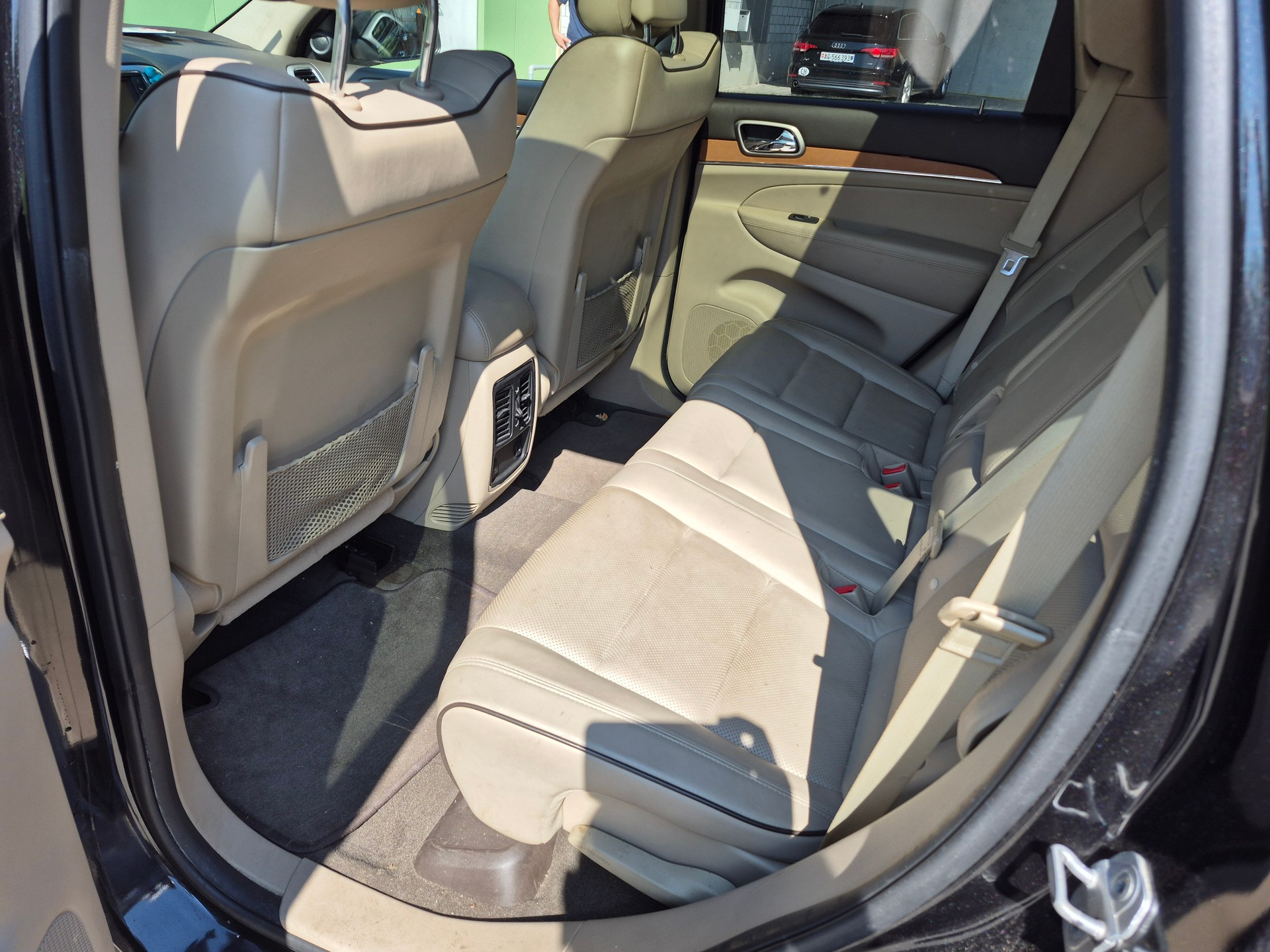 JEEP Grand Cherokee 3.0 CRD Overland Automatic-image-7