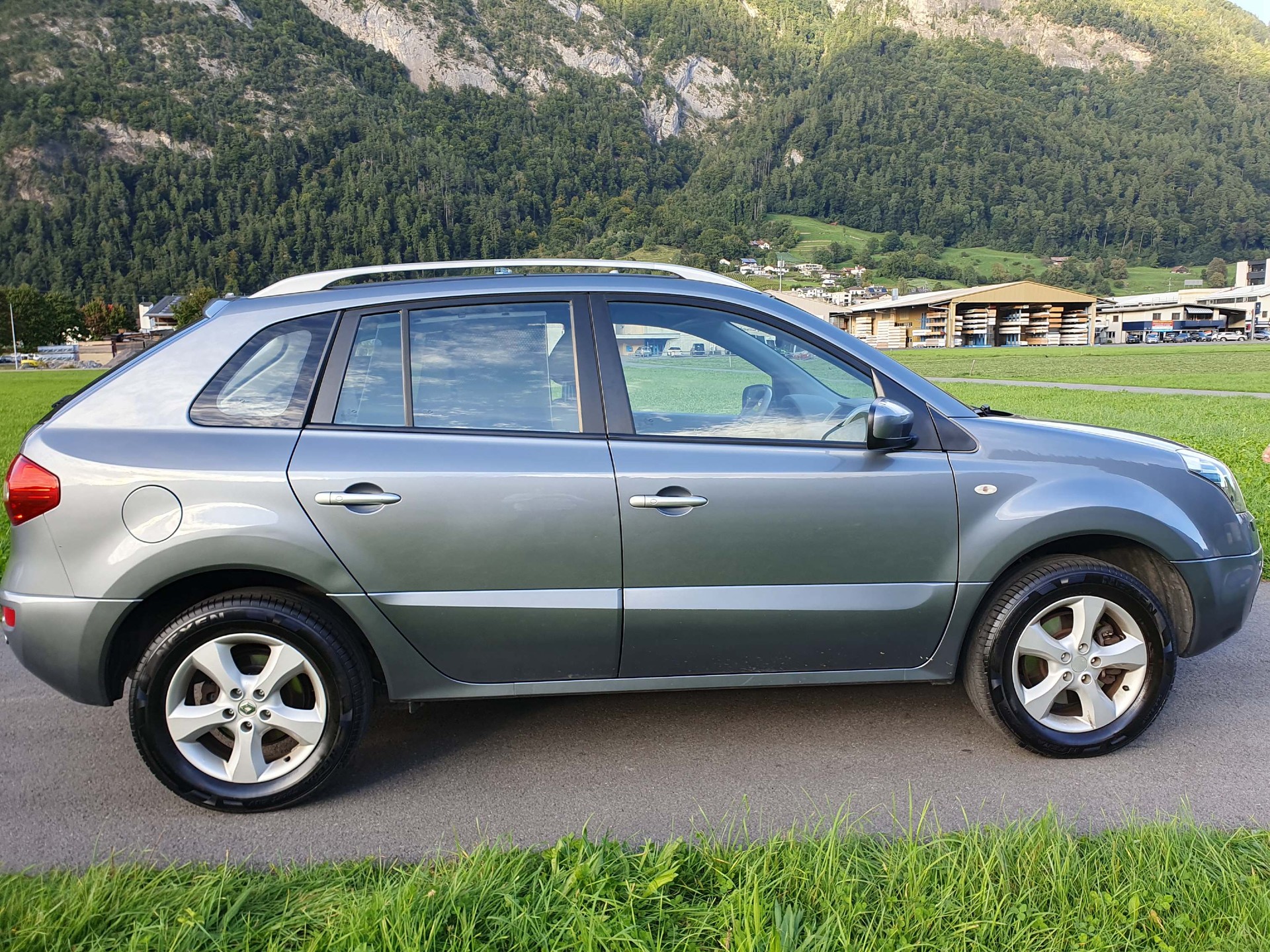 RENAULT Koleos 2.5 4x4 Dynamique-image-5