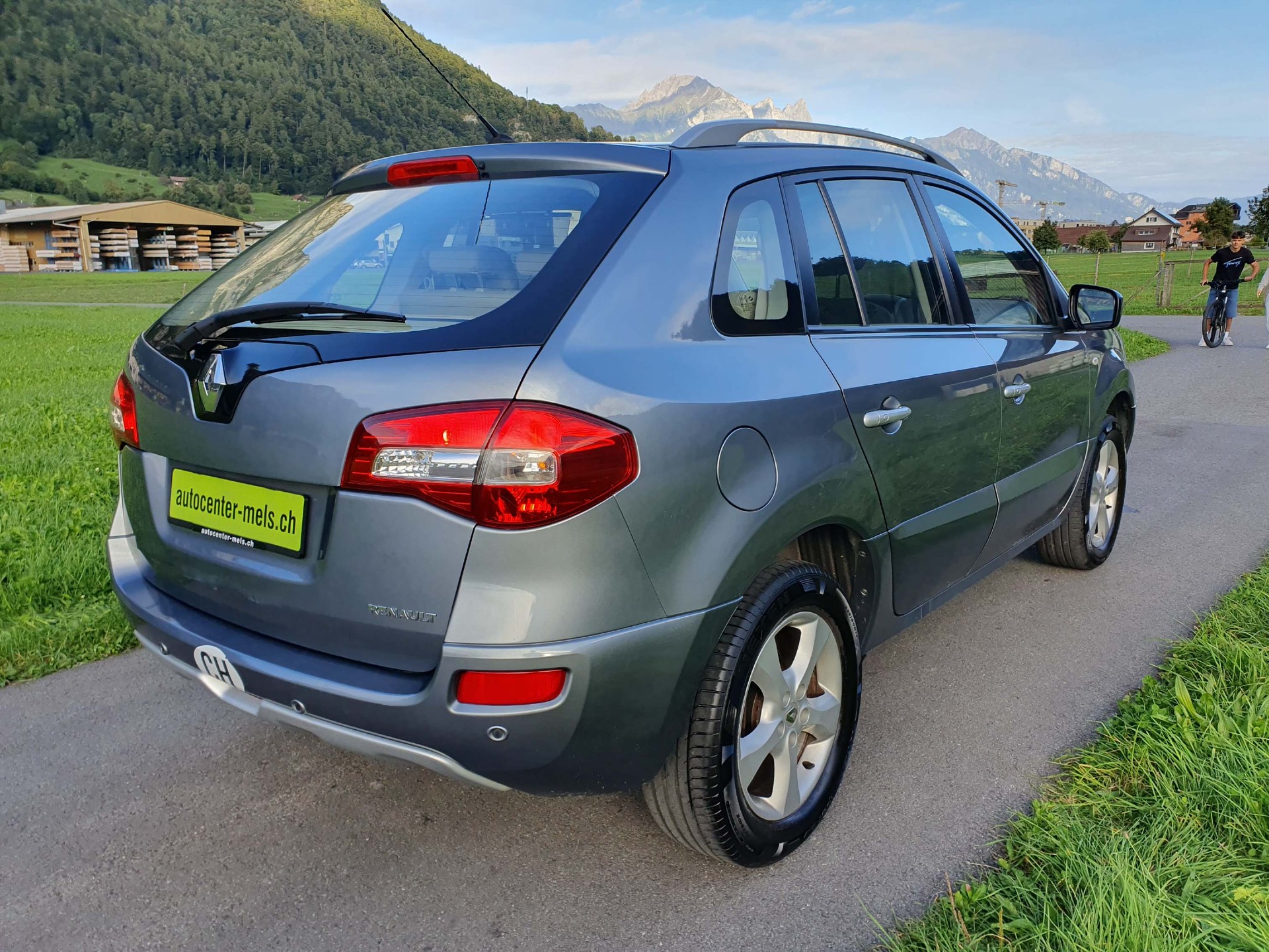 RENAULT Koleos 2.5 4x4 Dynamique-image-4