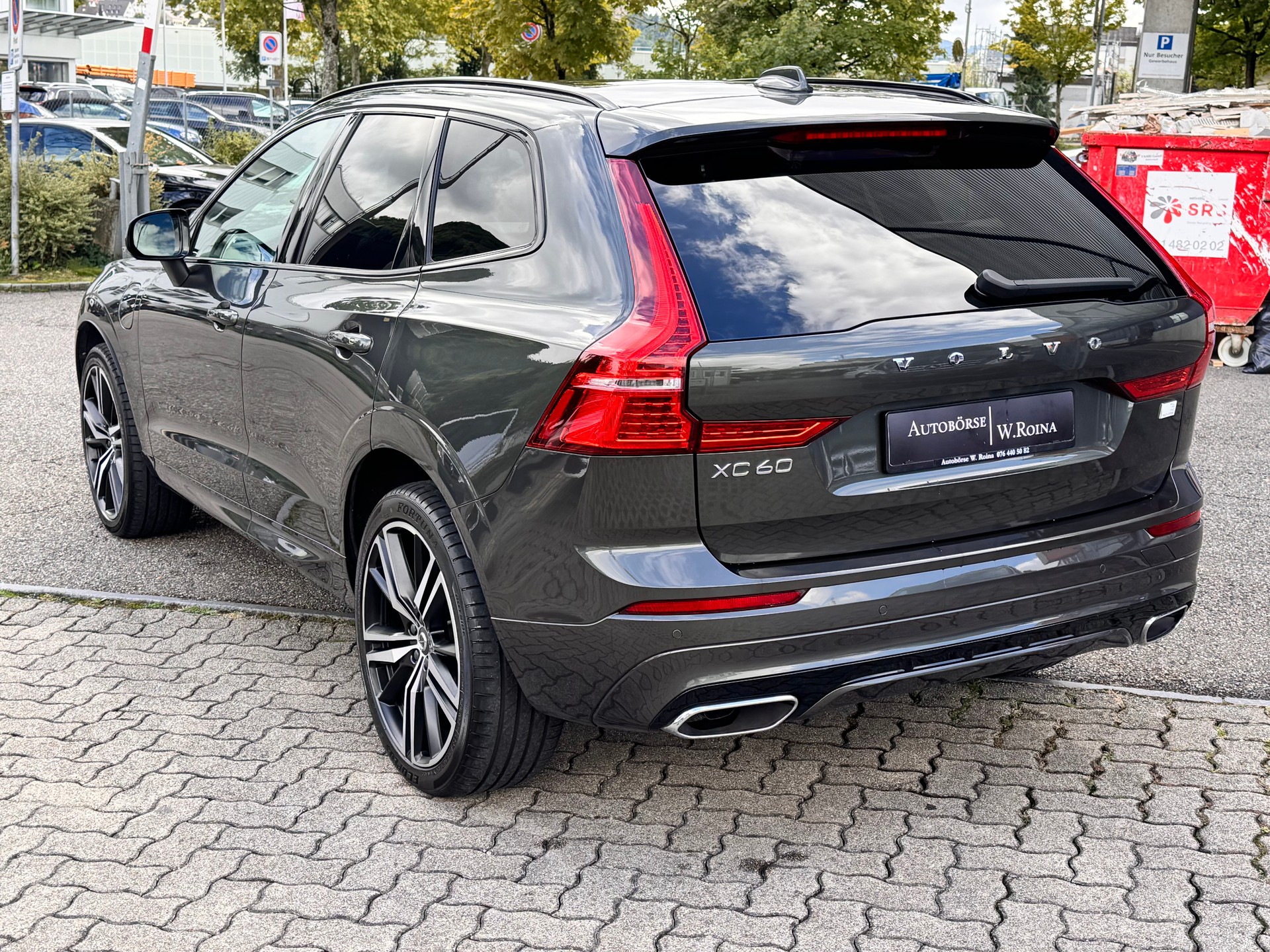 VOLVO XC60 T6 eAWD R-Design Expression Geartronic-image-4