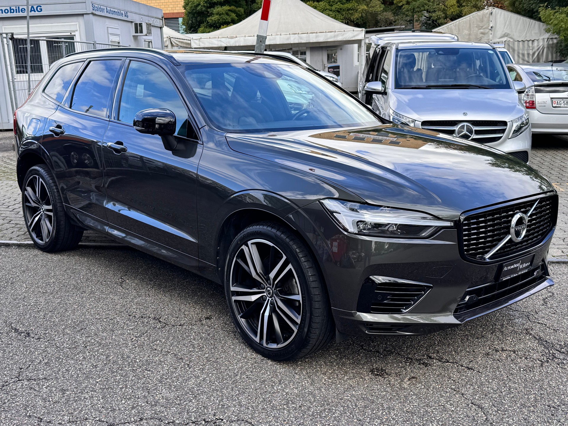VOLVO XC60 T6 eAWD R-Design Expression Geartronic-image-0