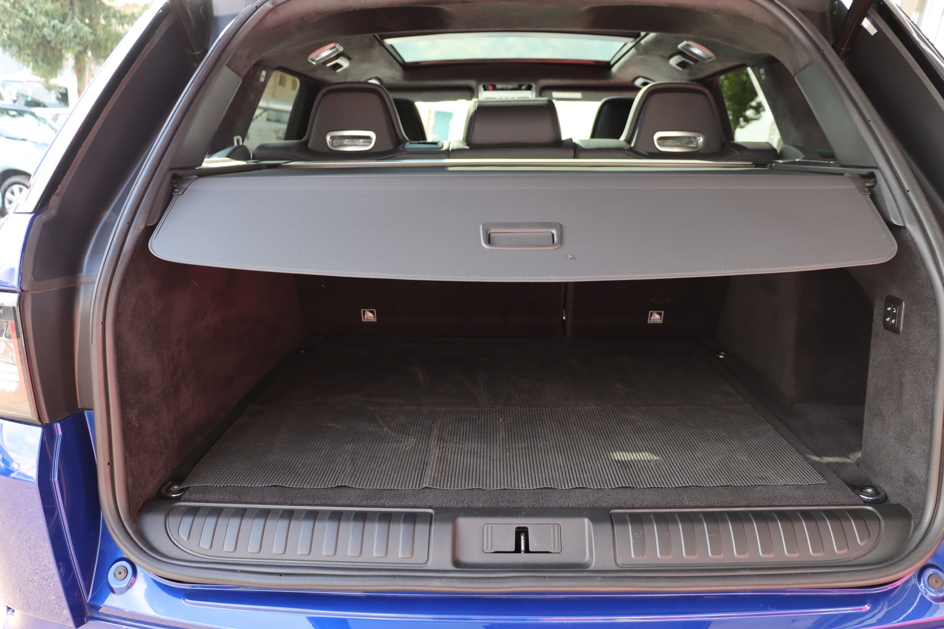 LAND ROVER Range Rover Sport 5.0 V8 S/C SVR Automatic-image-9