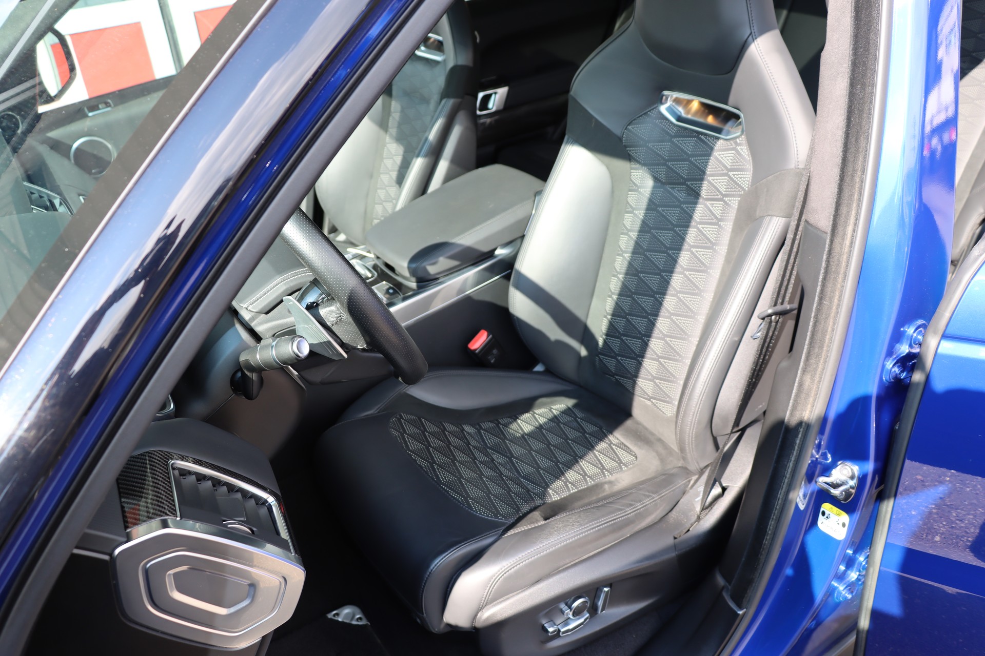 LAND ROVER Range Rover Sport 5.0 V8 S/C SVR Automatic-image-13