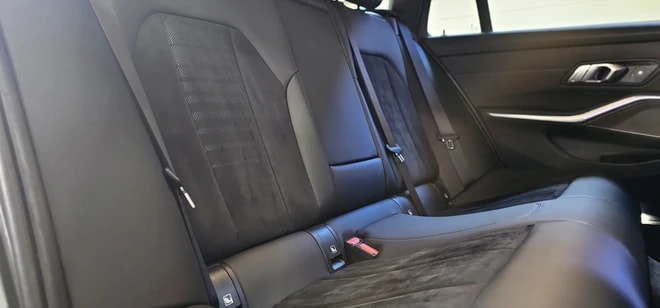 BMW 330e x DriveTouring M Sport Steptronic *CH-Fahrzeug*-image-24