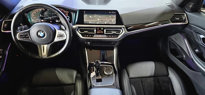 BMW 330e x DriveTouring M Sport Steptronic *CH-Fahrzeug*-image-10