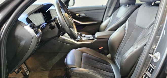 BMW 330e x DriveTouring M Sport Steptronic *CH-Fahrzeug*-image-8