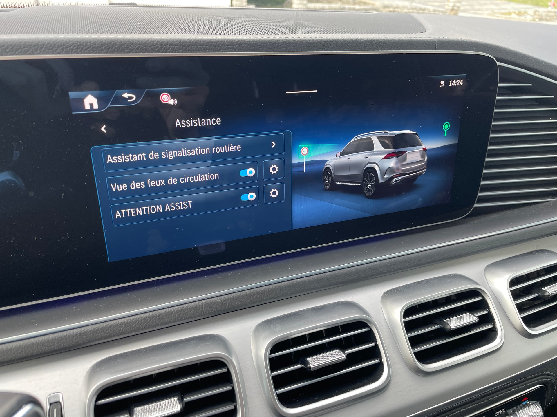 MERCEDES-BENZ GLE 450 4Matic AMG Line 9G-Tronic-image-22