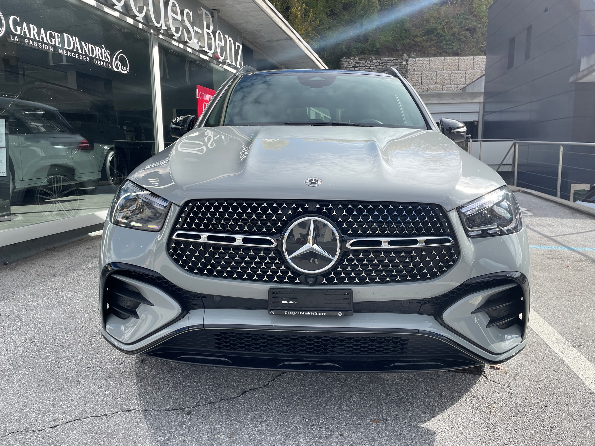 MERCEDES-BENZ GLE 450 4Matic AMG Line 9G-Tronic-image-1