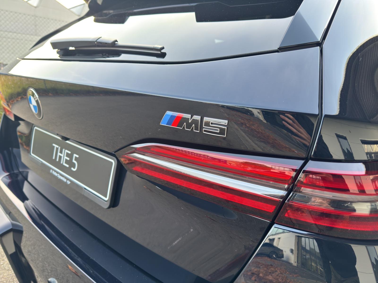 BMW M5 Touring xDrive-image-18