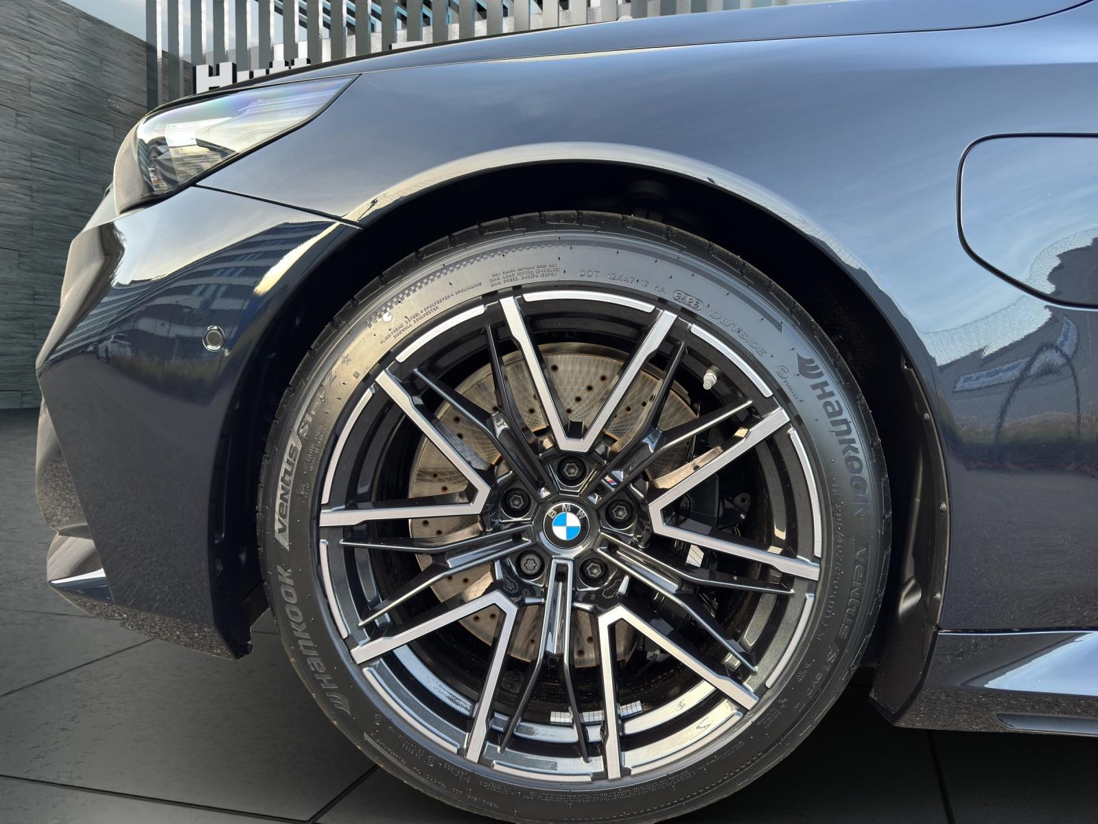 BMW M5 Touring xDrive-image-8