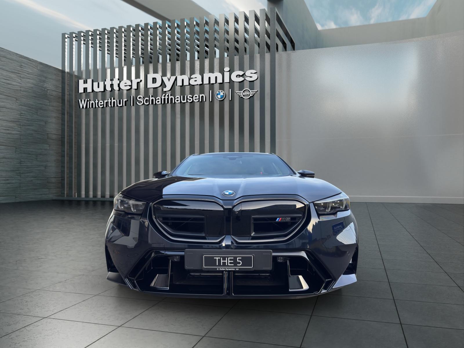 BMW M5 Touring xDrive-image-1
