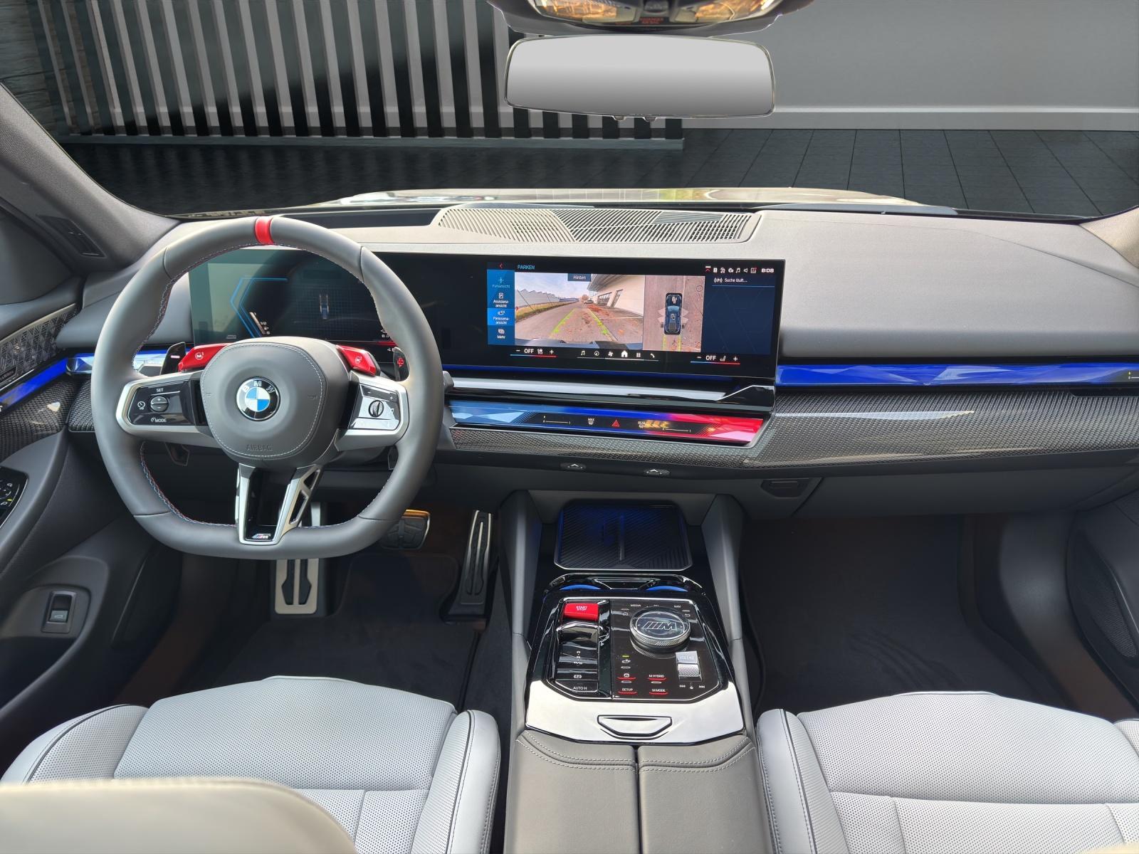 BMW M5 Touring xDrive-image-9