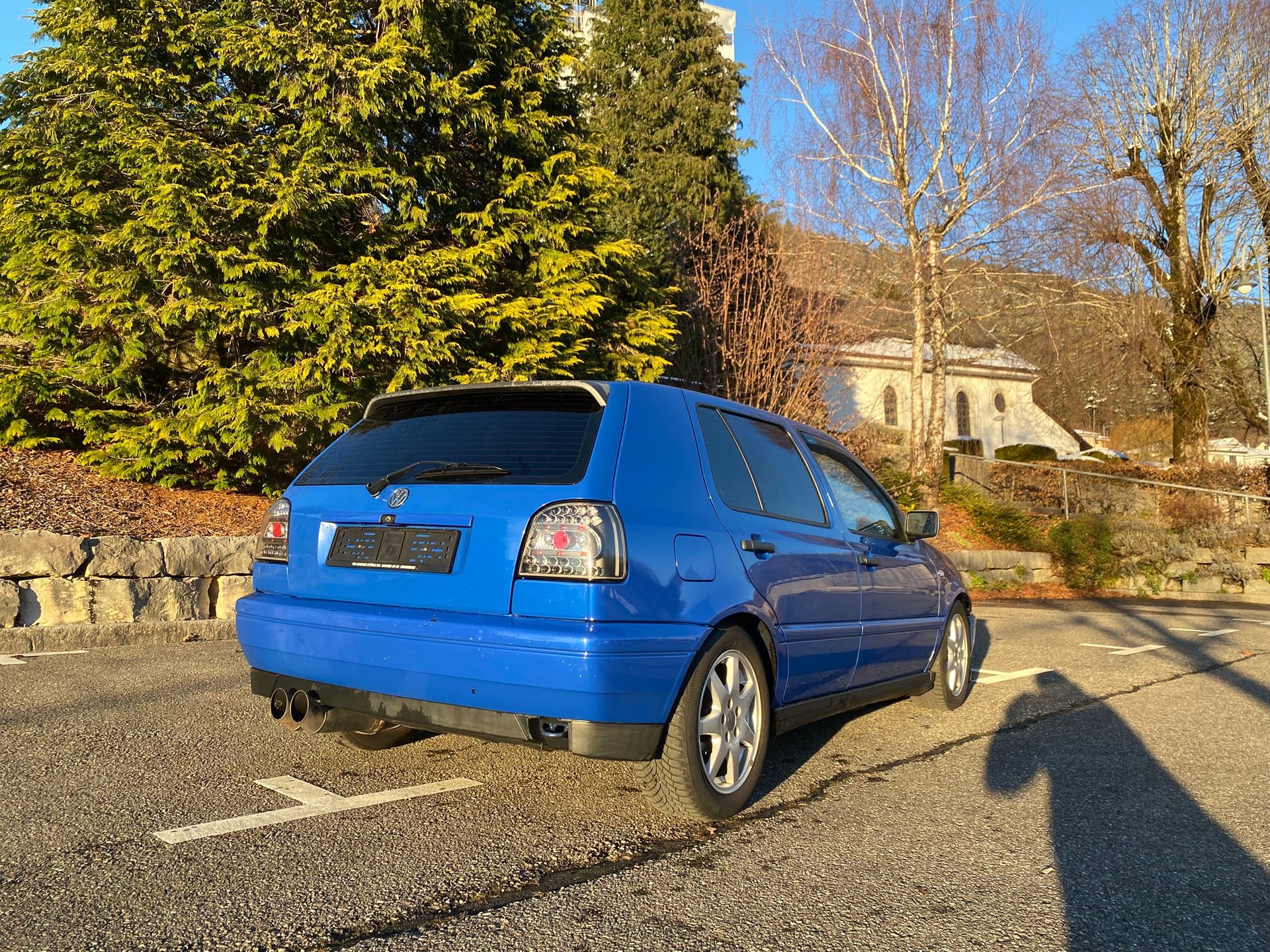 VW Golf 2800 VR6 Edition Color concept-image-3