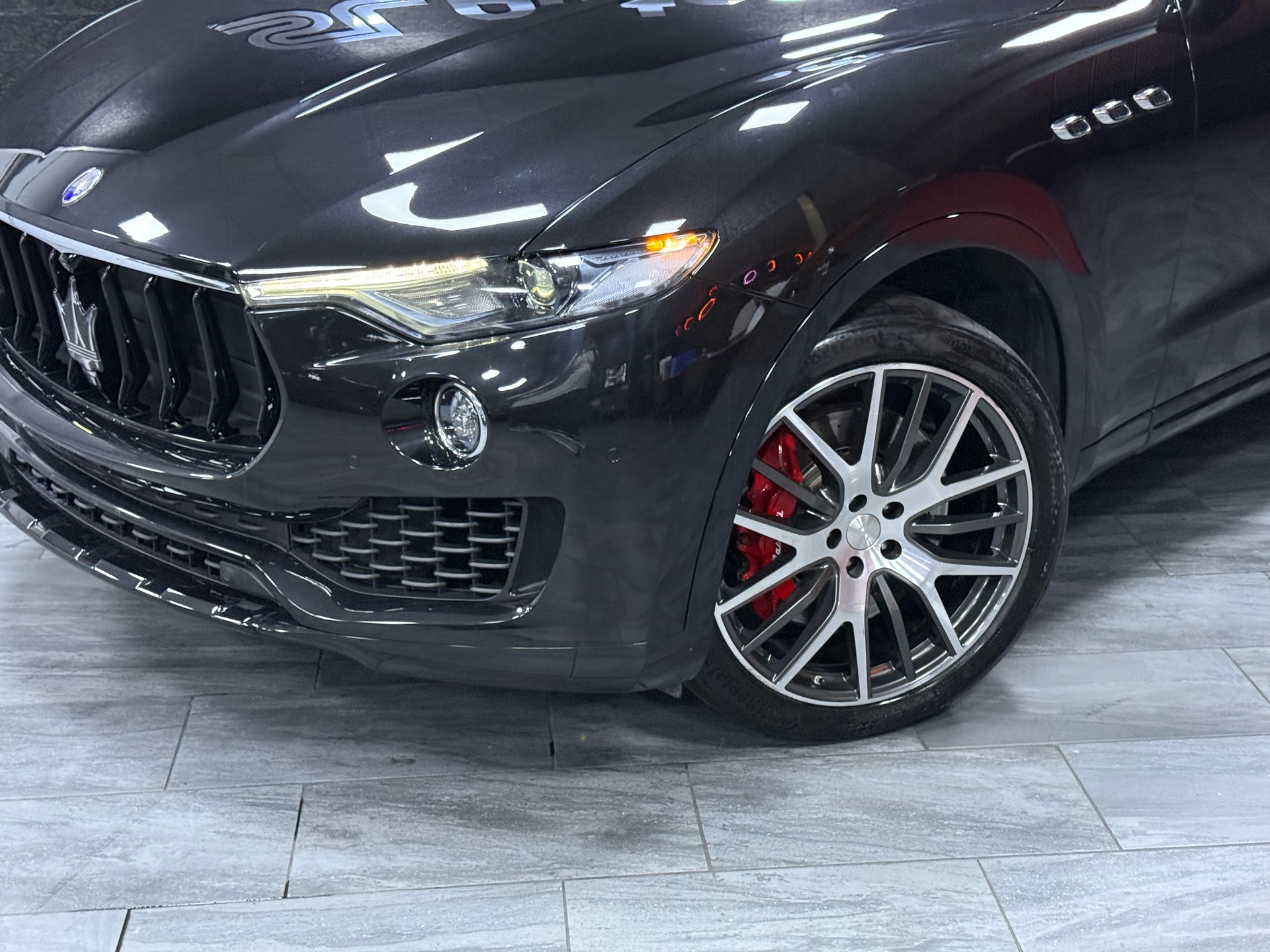 MASERATI Levante S 3.0 V6 Automatica / Frisch MFK / CH Fz / Vollausstattung-image-1