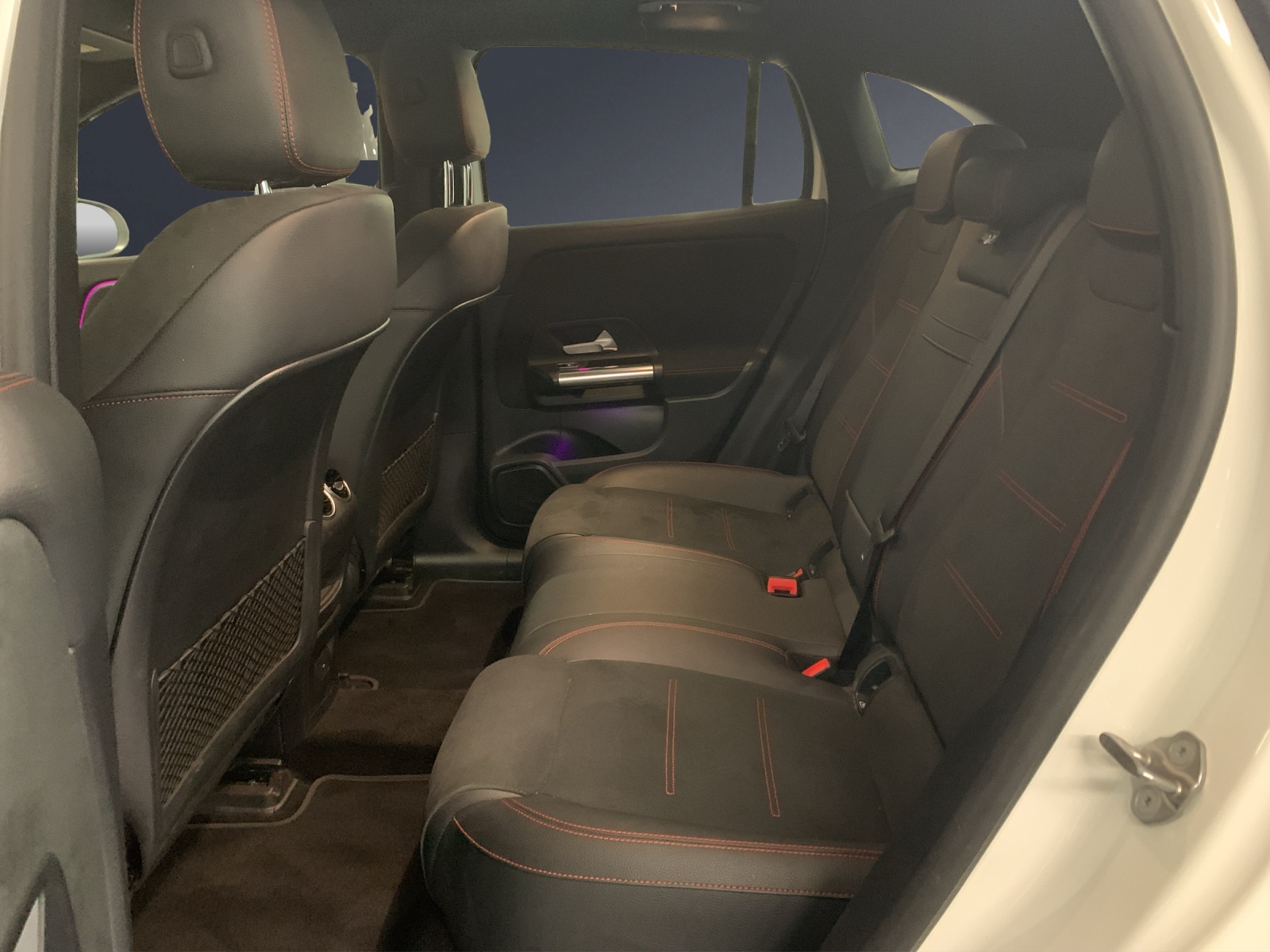 MERCEDES-BENZ EQA 250 AMG Line AMG Line-image-8