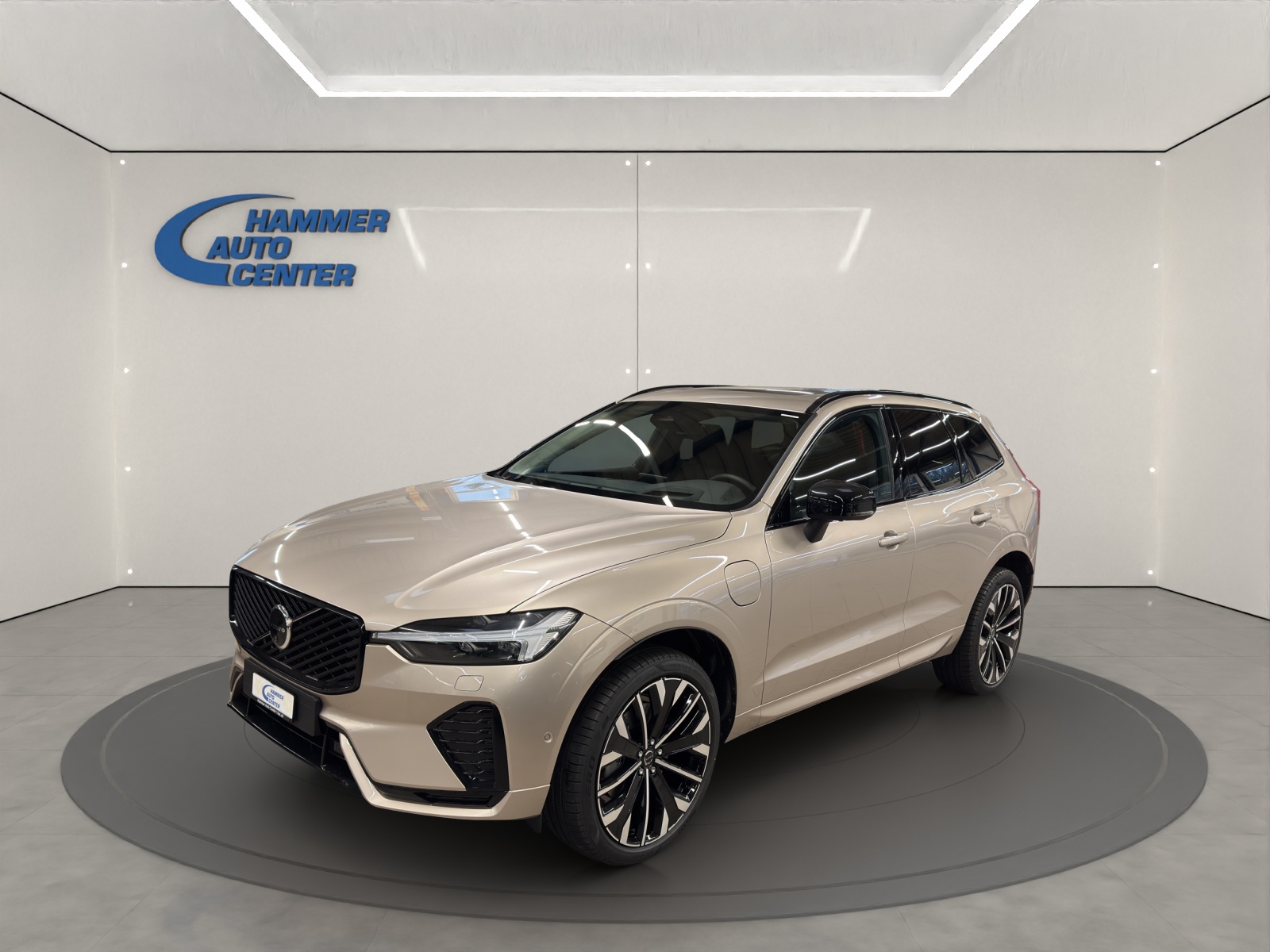 VOLVO XC60 2.0 T8 TE Ultra Dark eAWD-image-0