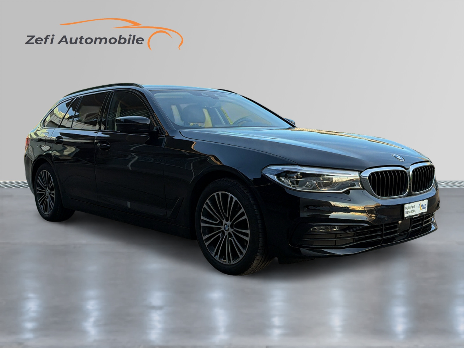 BMW 530i xDrive Touring Sport Line Steptronic-image-4