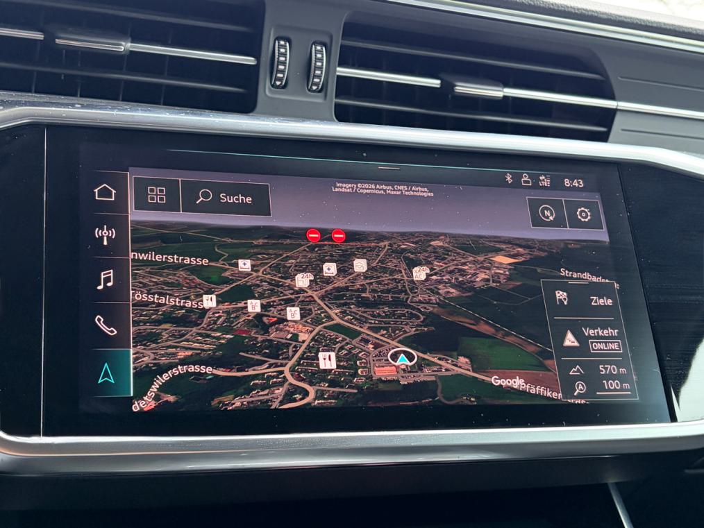 AUDI A6 Avant 40 TDi S line-image-5