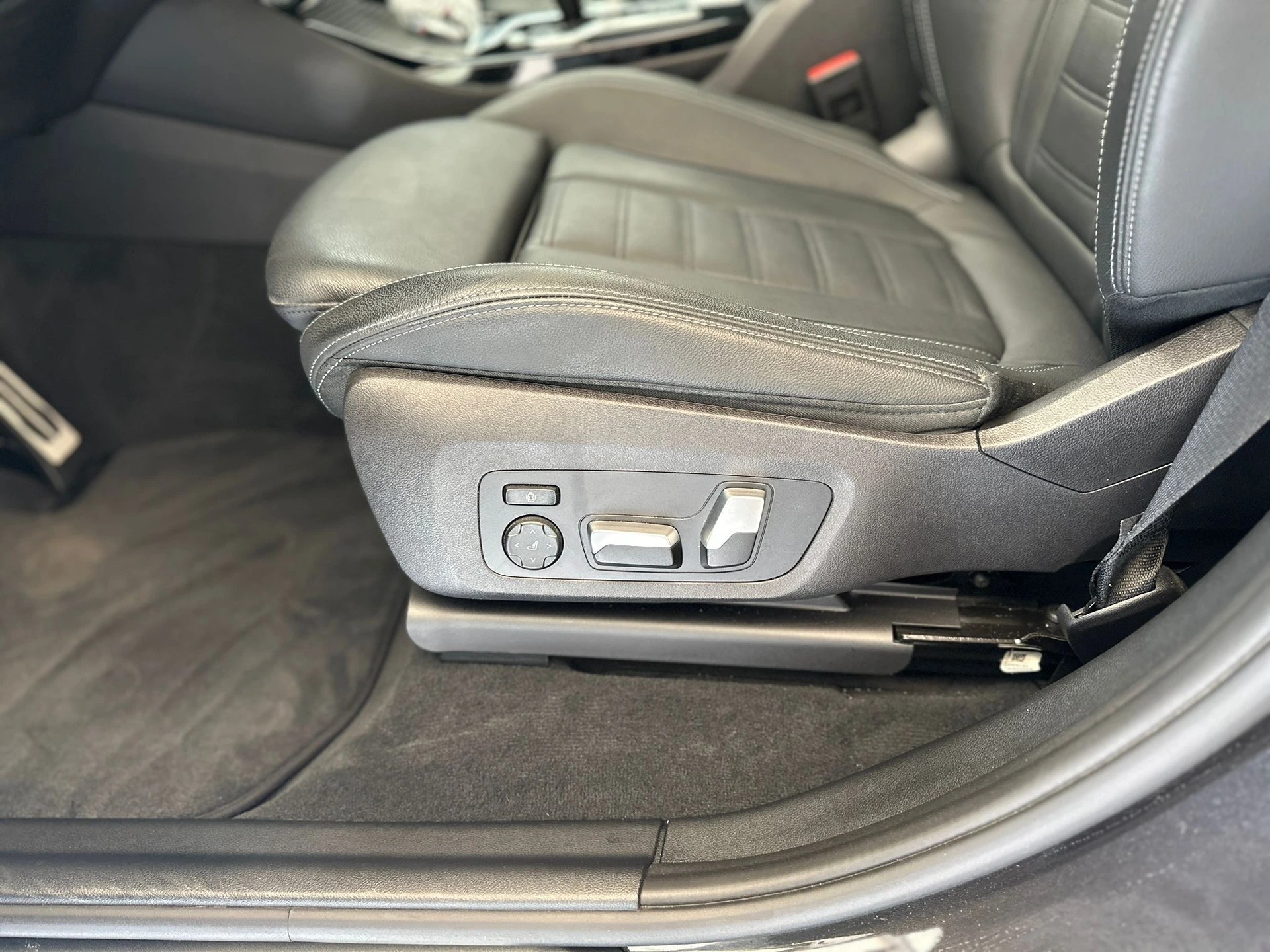 BMW X3 30e xDrive SAG-image-17