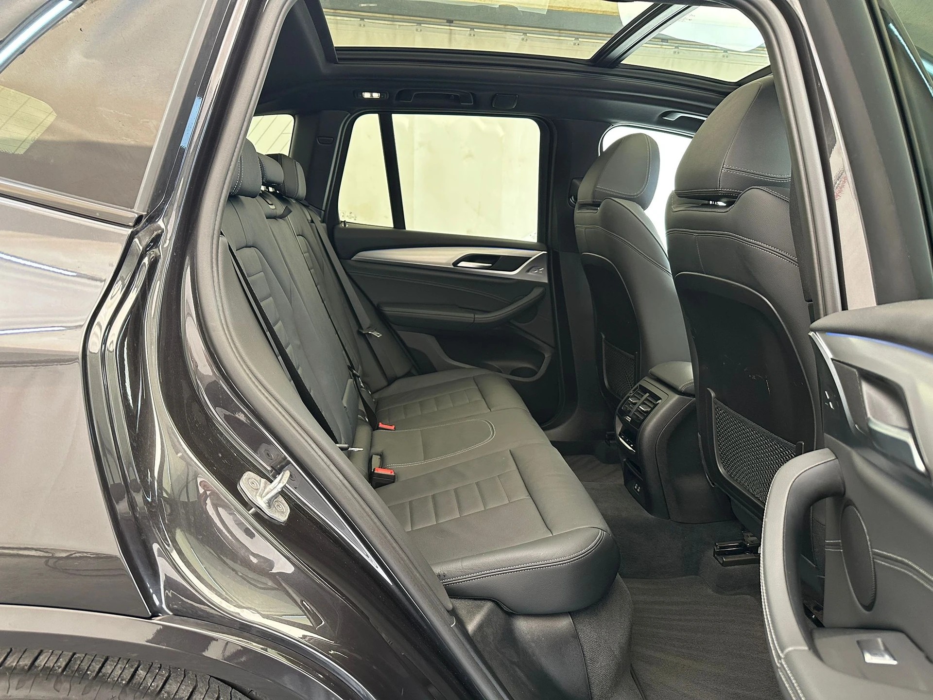 BMW X3 30e xDrive SAG-image-8