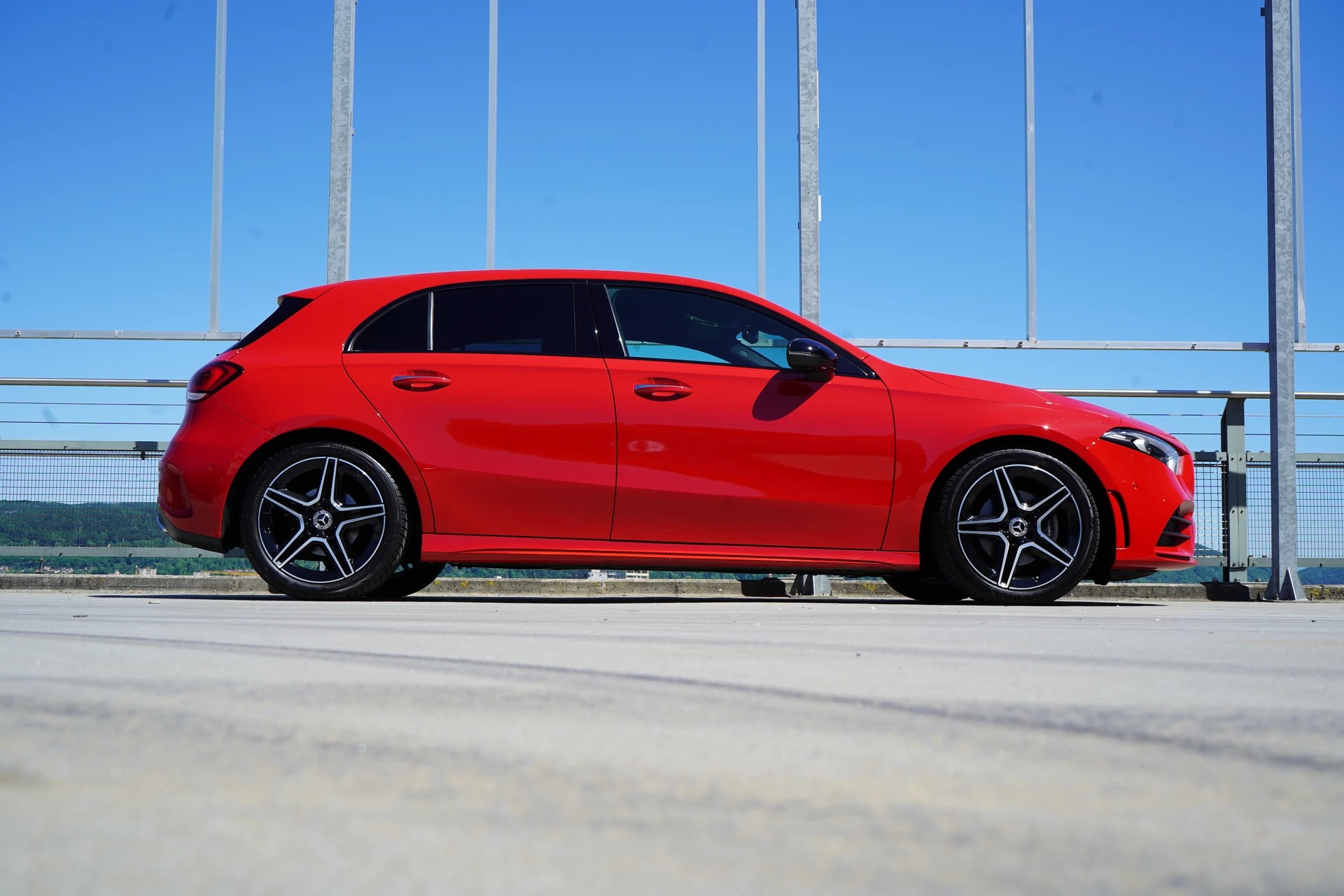 MERCEDES-BENZ A 200 d AMG LINE NIGHT 8G-DCT l 150 PS-image-0