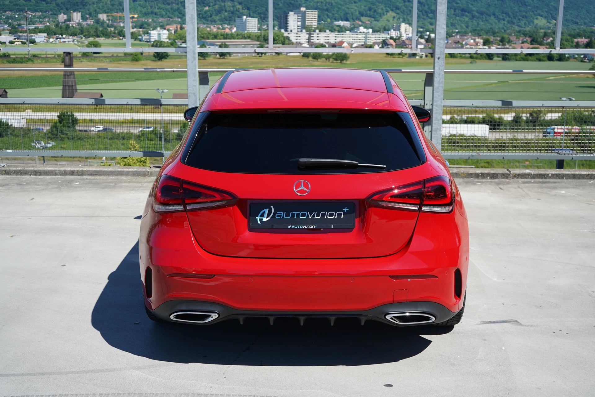 MERCEDES-BENZ A 200 d AMG LINE NIGHT 8G-DCT l 150 PS-image-17