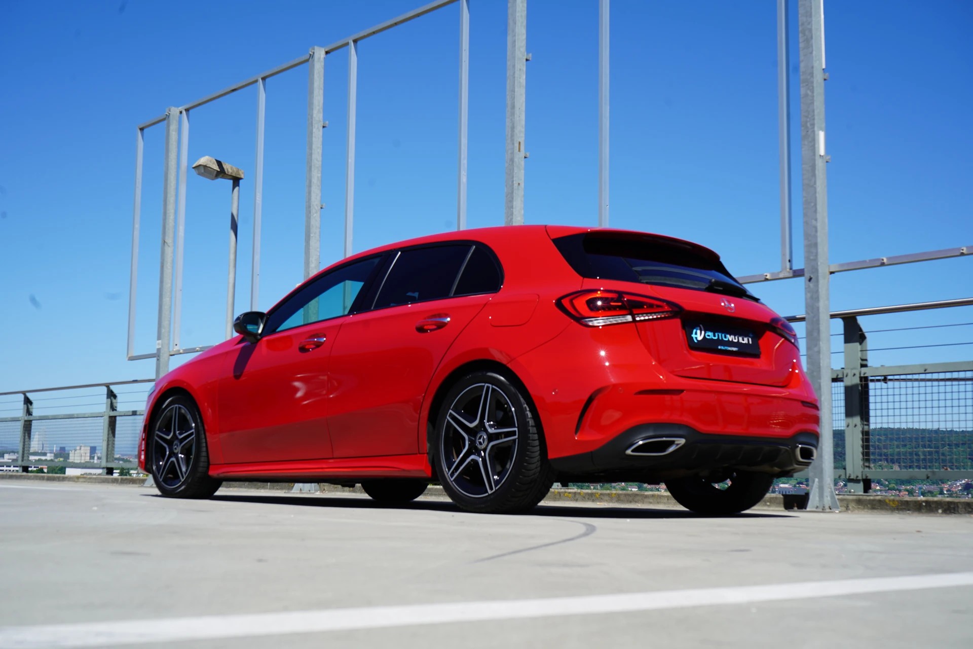 MERCEDES-BENZ A 200 d AMG LINE NIGHT 8G-DCT l 150 PS-image-8