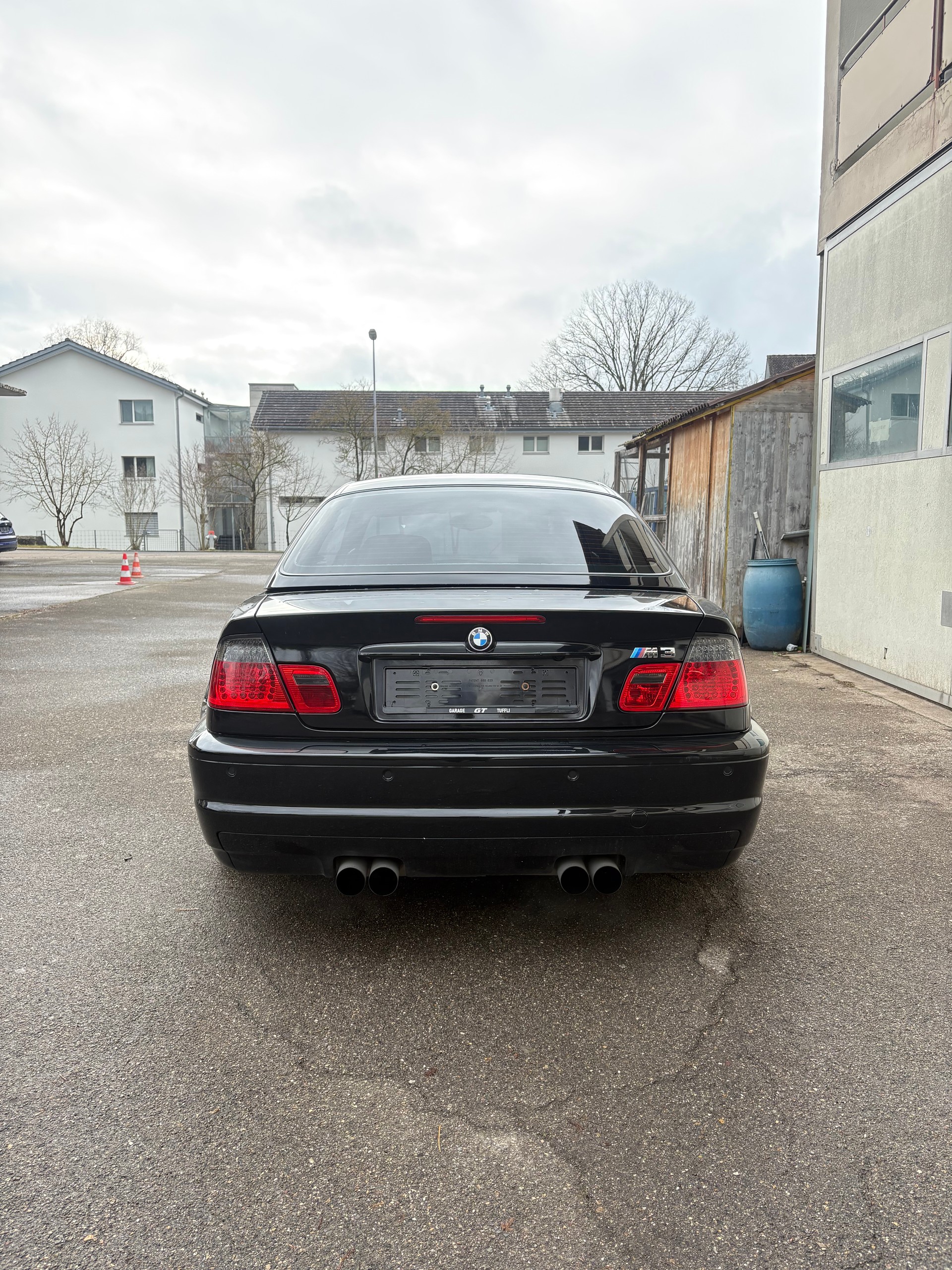 BMW M3 Cabriolet-image-4