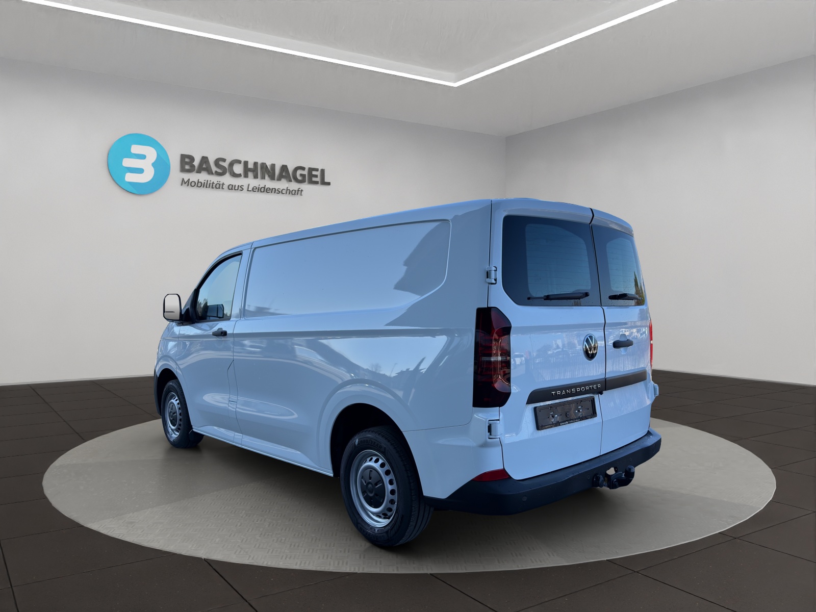 VW Transporter 2.0 TDI-image-1