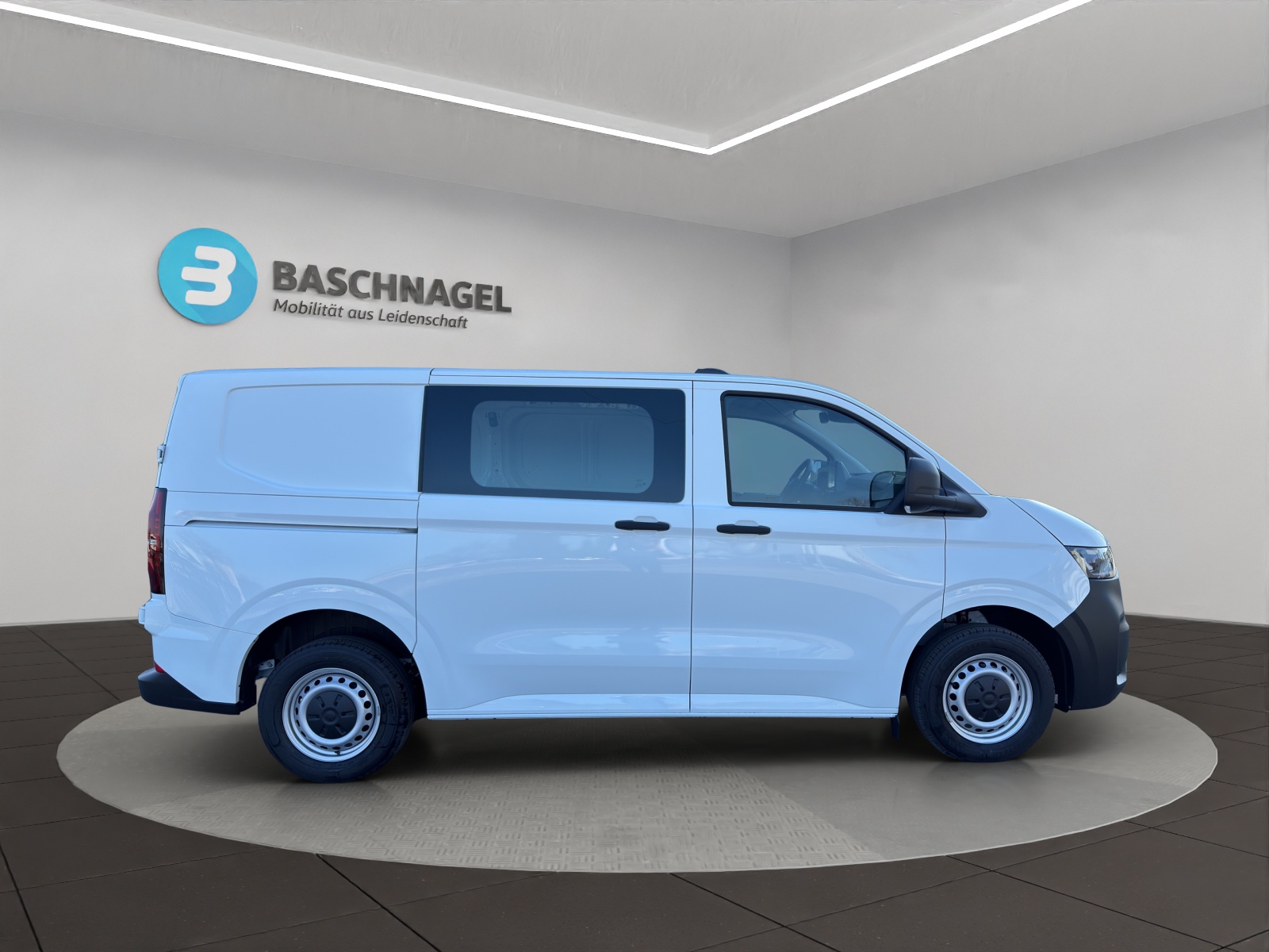 VW Transporter 2.0 TDI-image-4