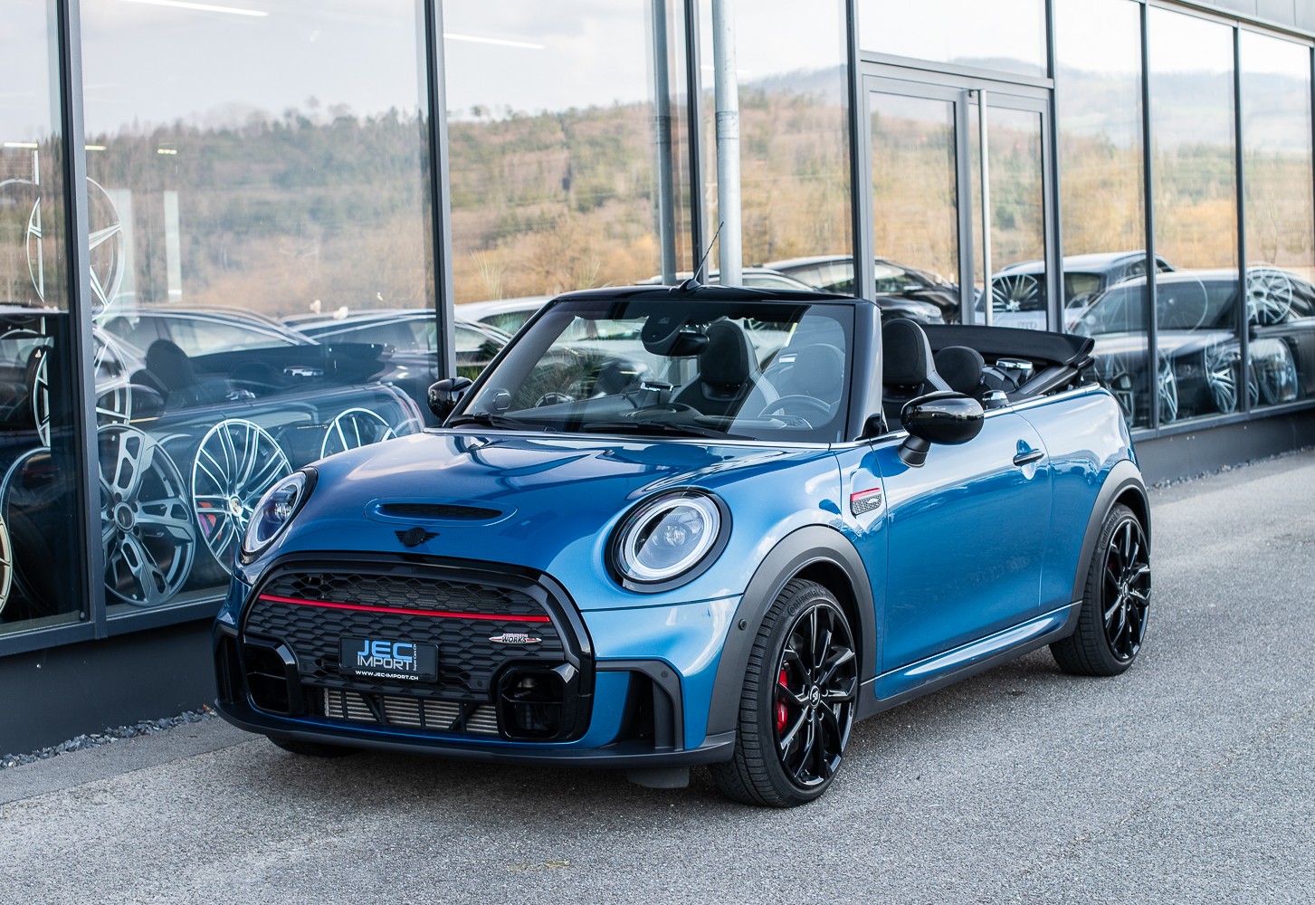 MINI Cooper JCW Cabrio Steptr.-image-4