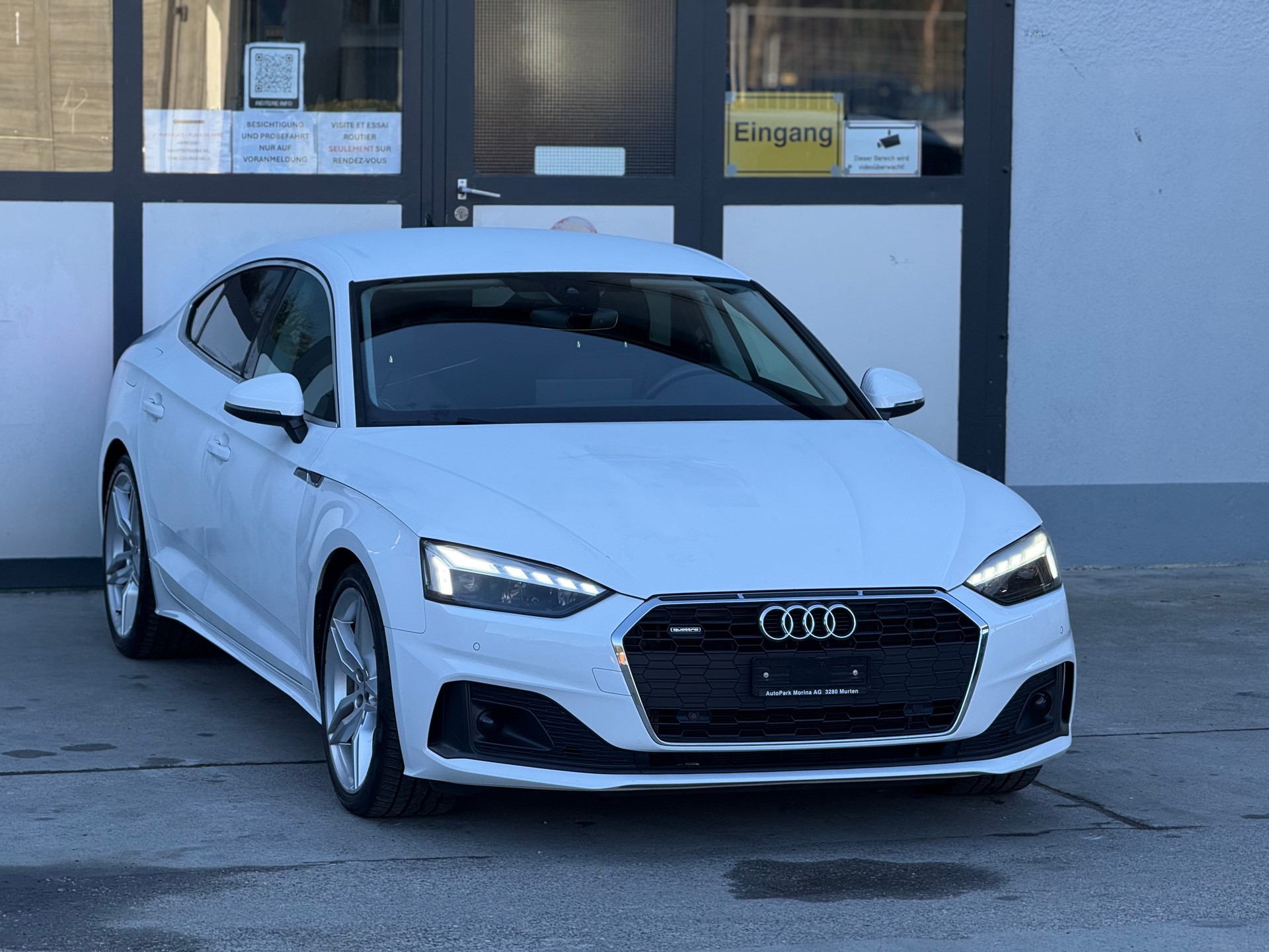 AUDI A5 Sportback 40 TDI Attraction quattro S-tronic-image-3