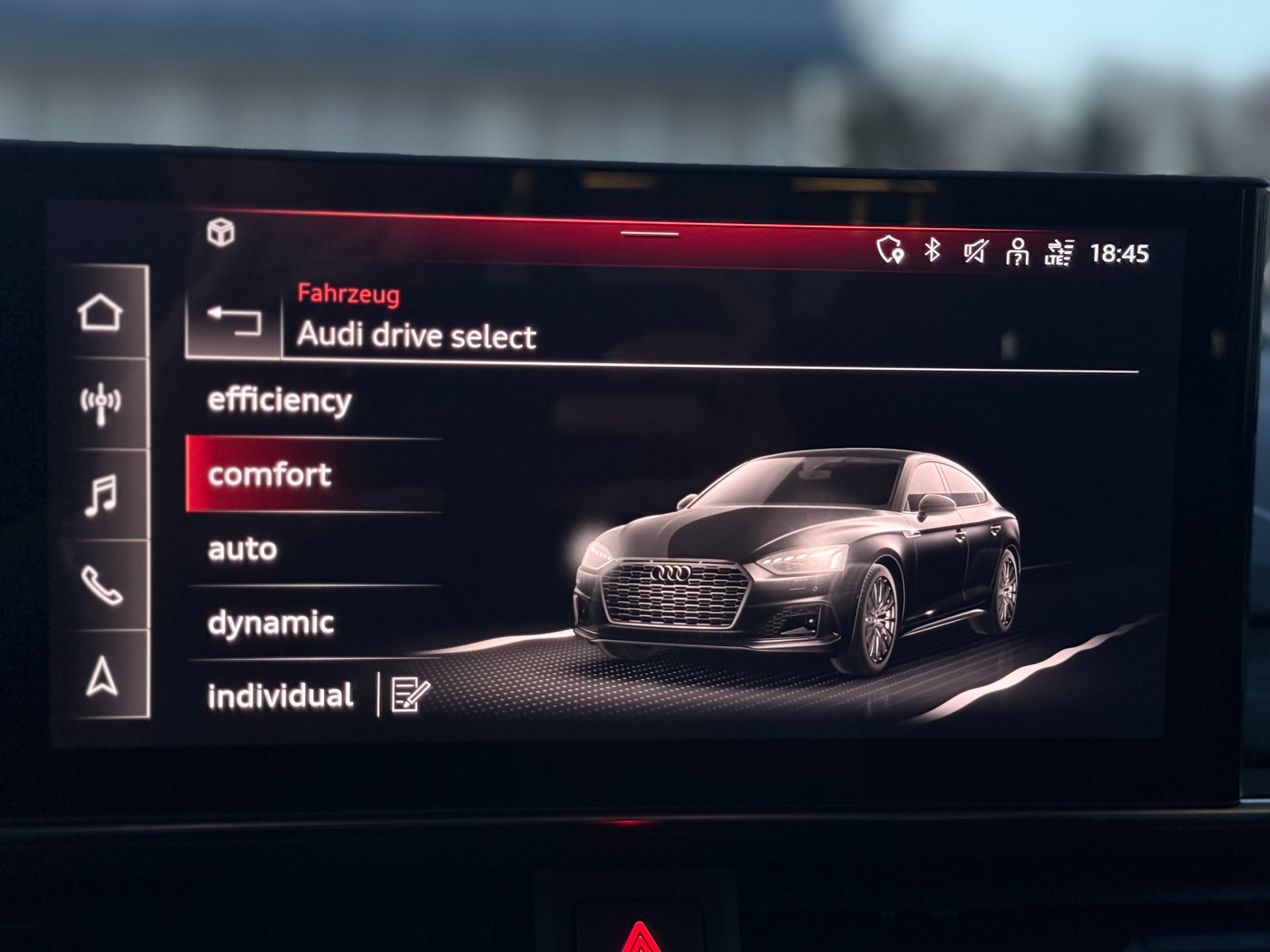 AUDI A5 Sportback 40 TDI Attraction quattro S-tronic-image-19