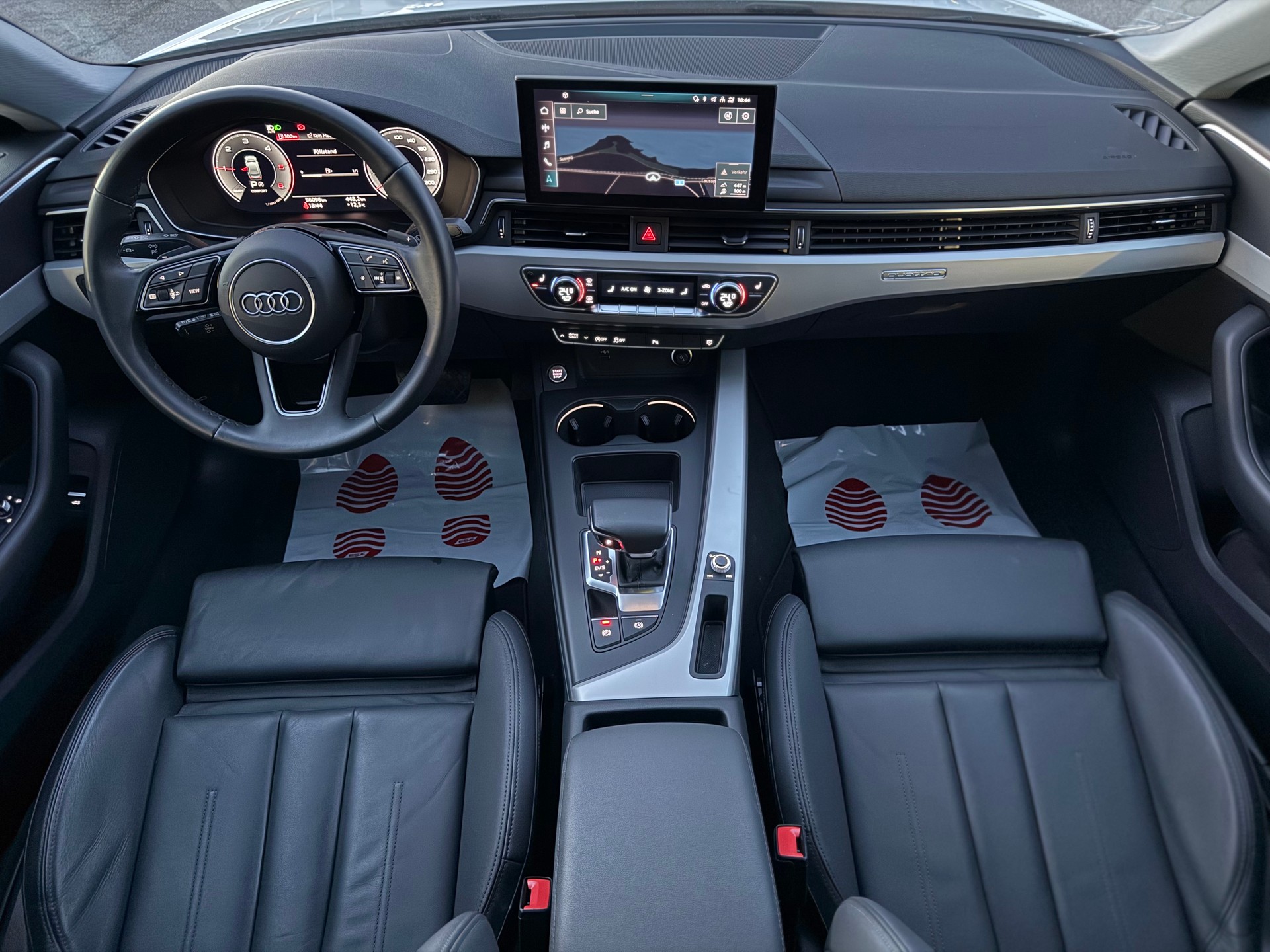 AUDI A5 Sportback 40 TDI Attraction quattro S-tronic-image-11