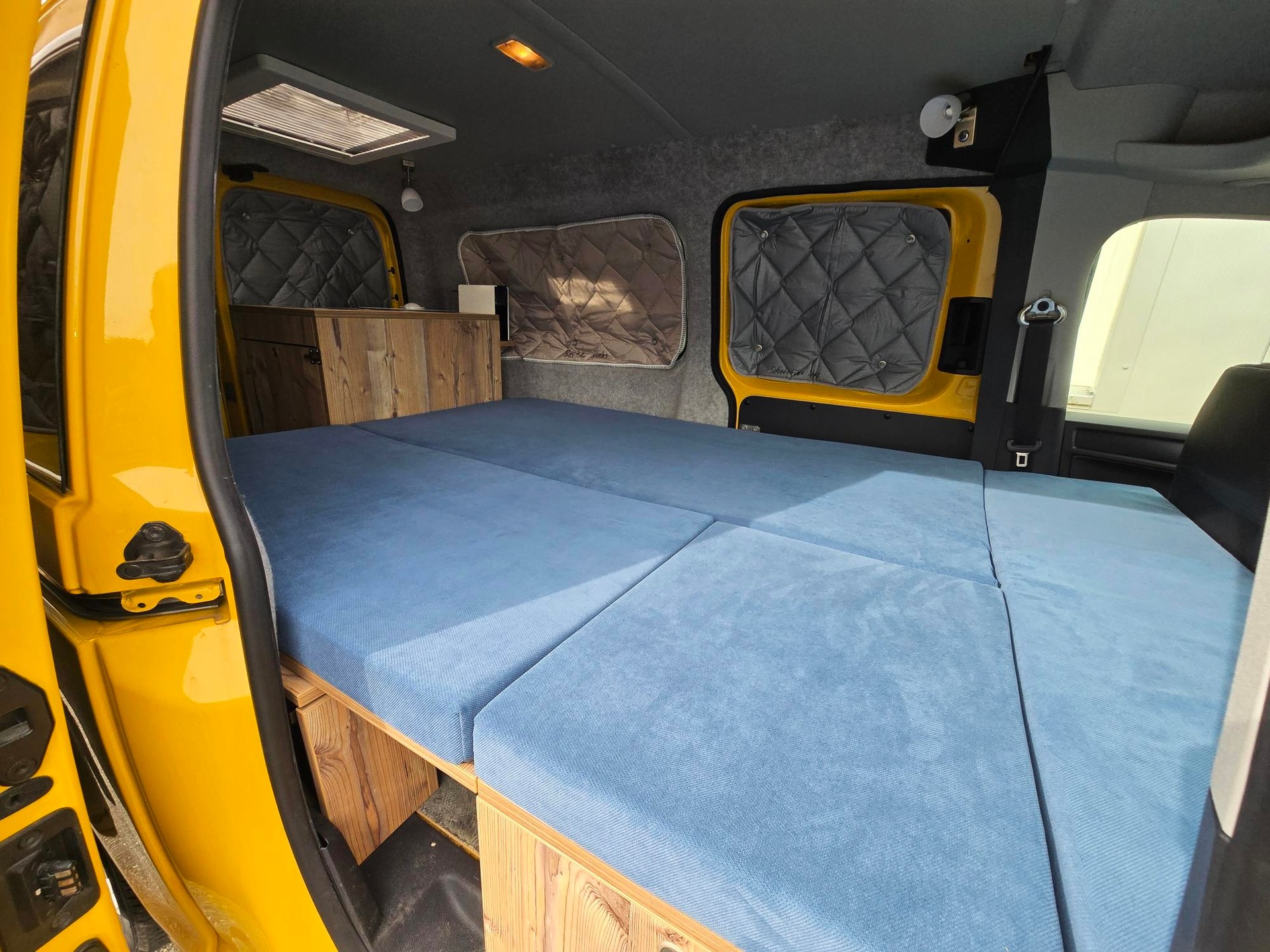VW CADDY MAXI 1.4 TSI GEOVAN CAMPER-image-7