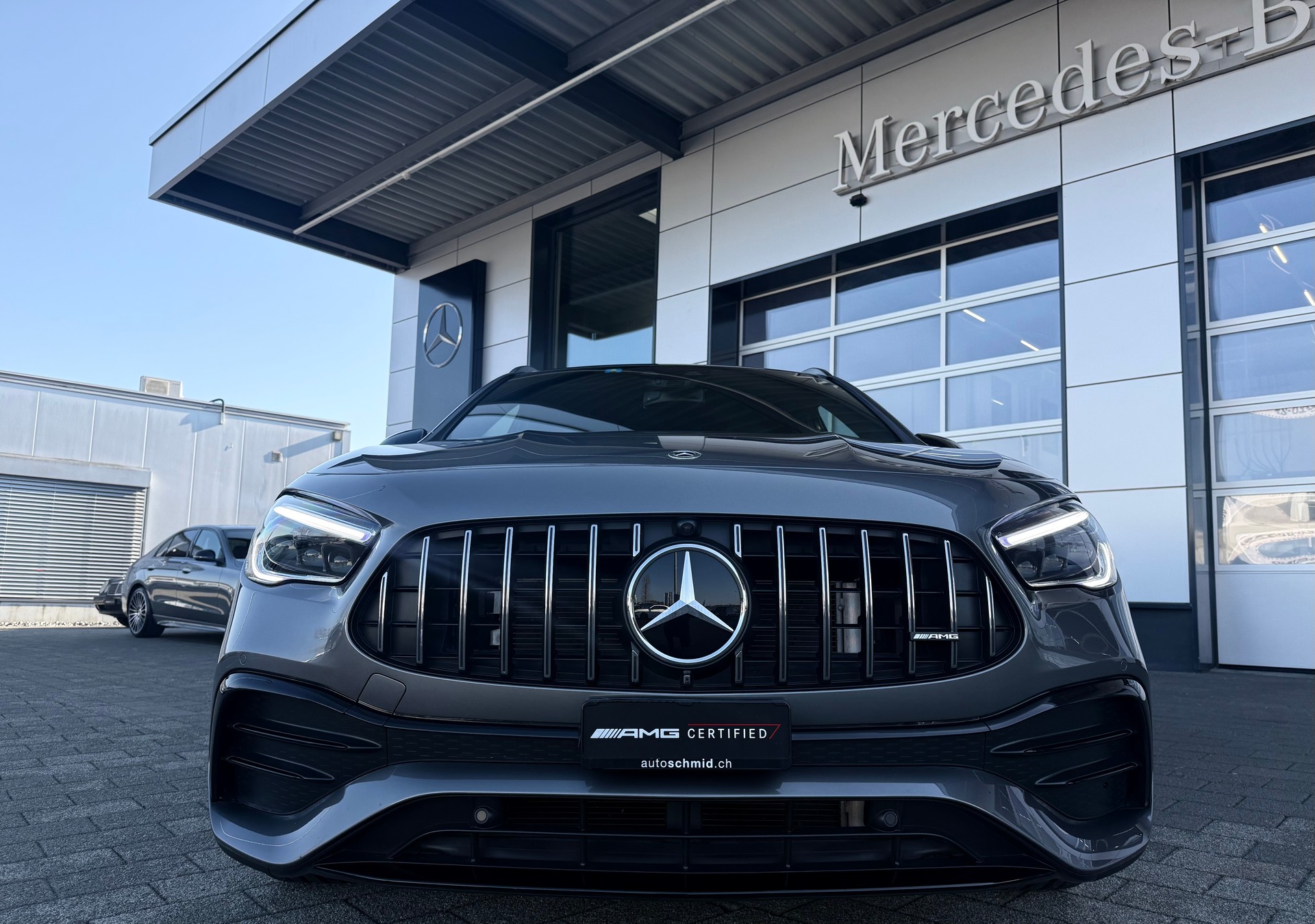 MERCEDES-BENZ GLA 35 AMG 4Matic 8G-Speedshift DCT-image-2