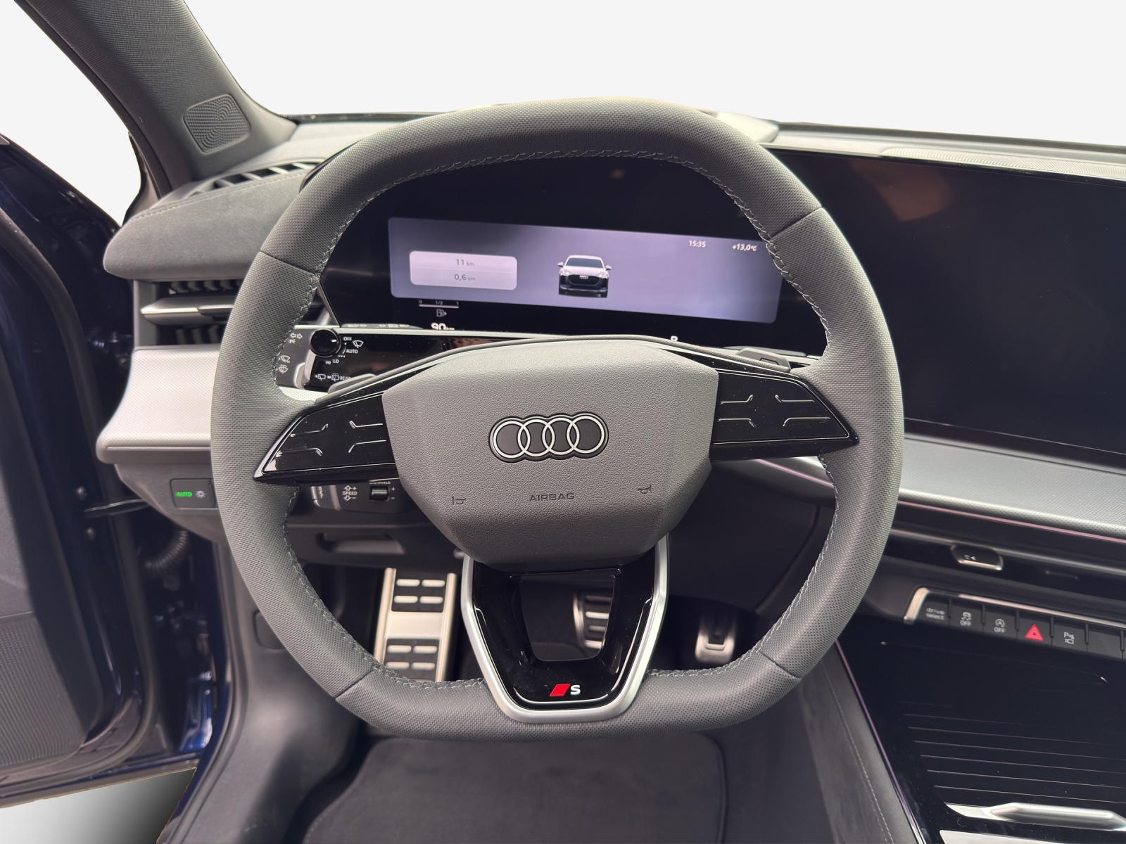 AUDI Q3 Sportback 110 kW TFSI S tronic-image-9