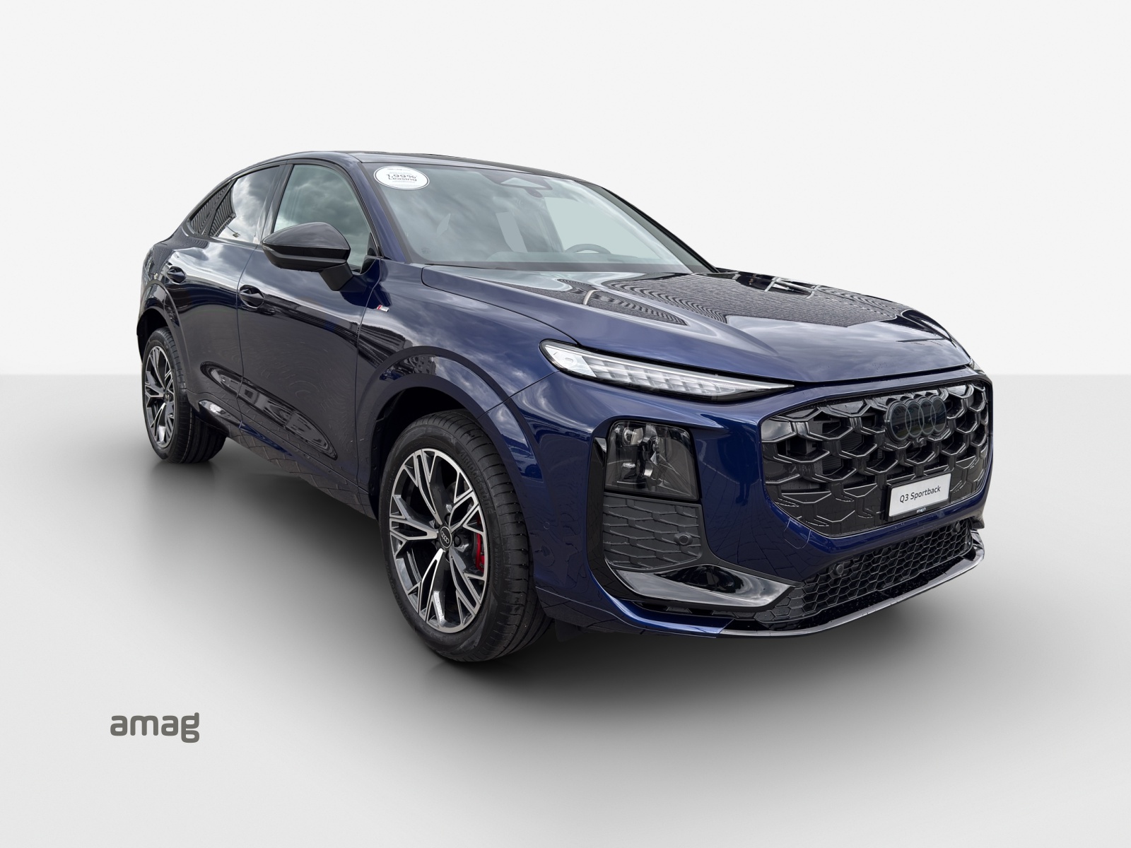 AUDI Q3 Sportback 110 kW TFSI S tronic-image-5