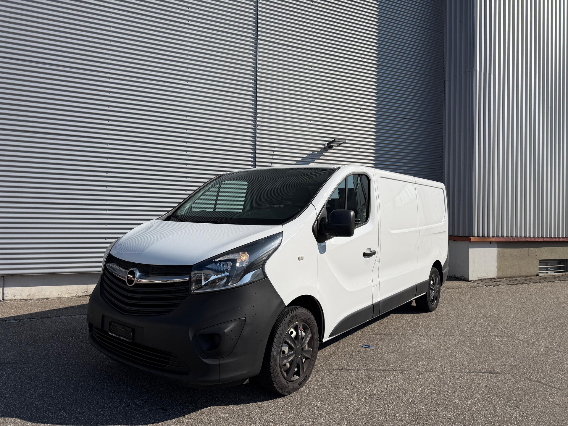 OPEL Vivaro 1.6 BiTurbo CDTI ecoFLEX 2.9t L2H1 145PS!-image-2
