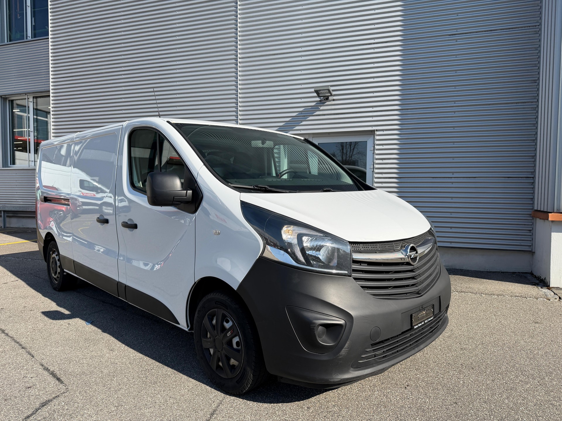 OPEL Vivaro 1.6 BiTurbo CDTI ecoFLEX 2.9t L2H1 145PS!