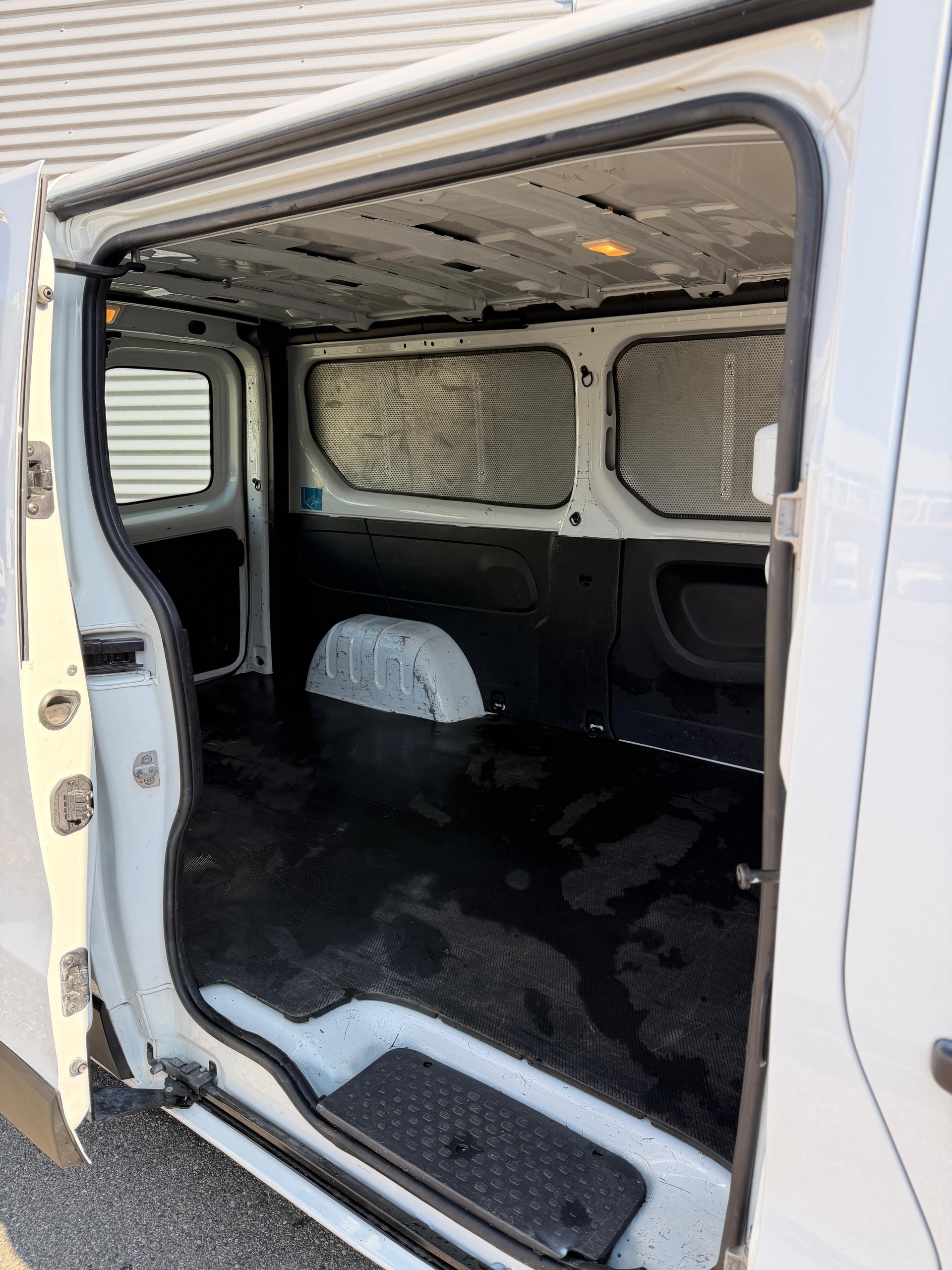 OPEL Vivaro 1.6 BiTurbo CDTI ecoFLEX 2.9t L2H1 145PS!-image-6