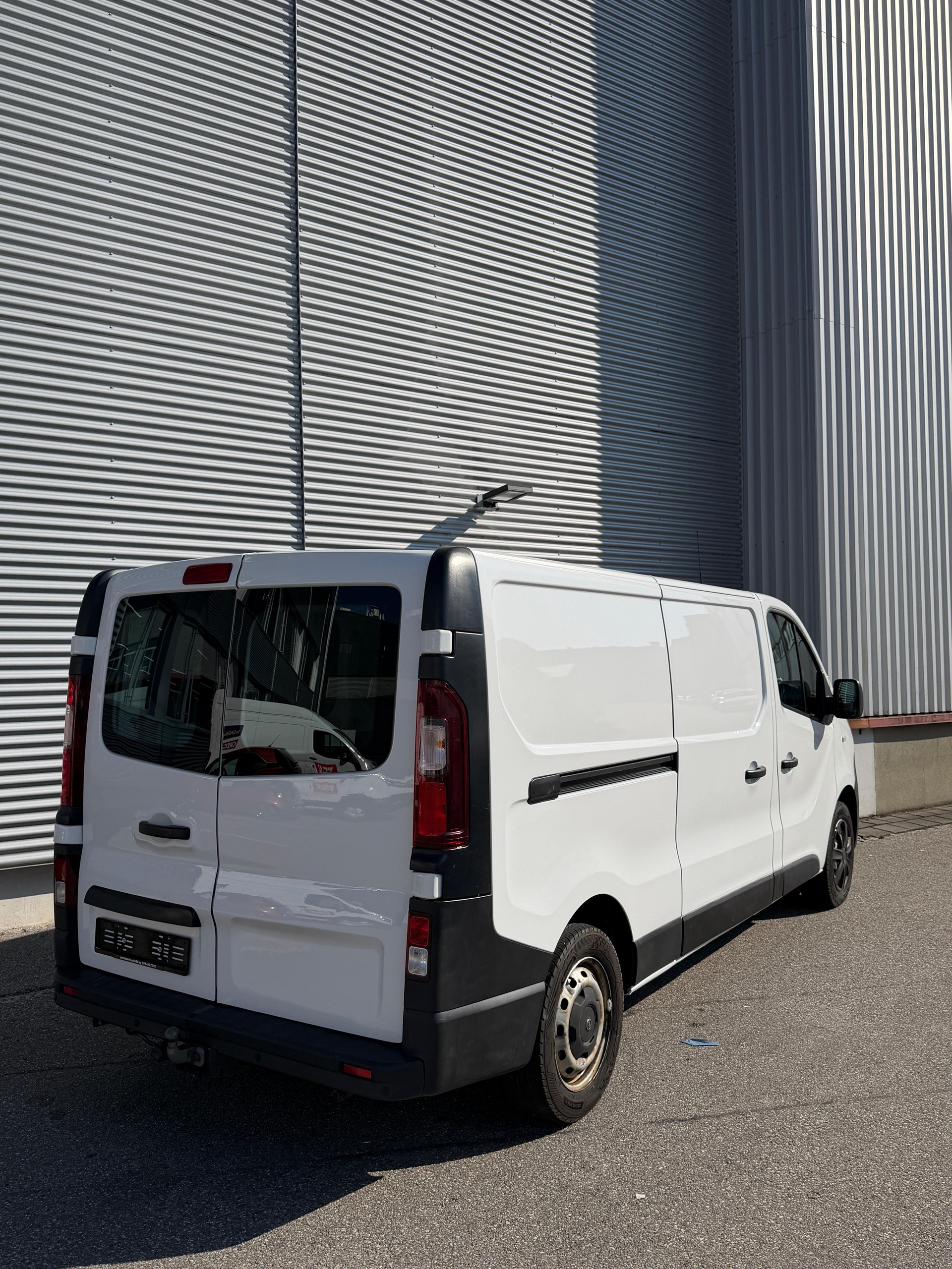 OPEL Vivaro 1.6 BiTurbo CDTI ecoFLEX 2.9t L2H1 145PS!-image-3