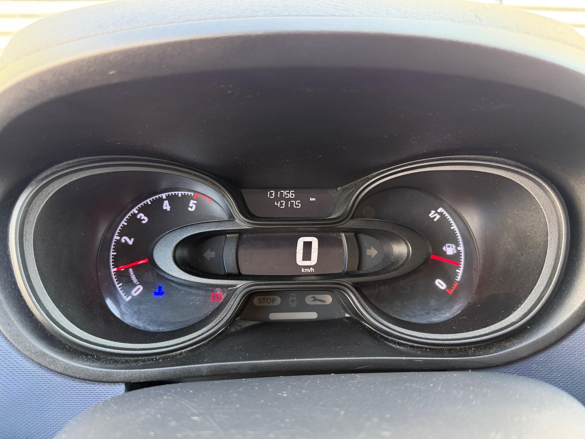 OPEL Vivaro 1.6 BiTurbo CDTI ecoFLEX 2.9t L2H1 145PS!-image-8