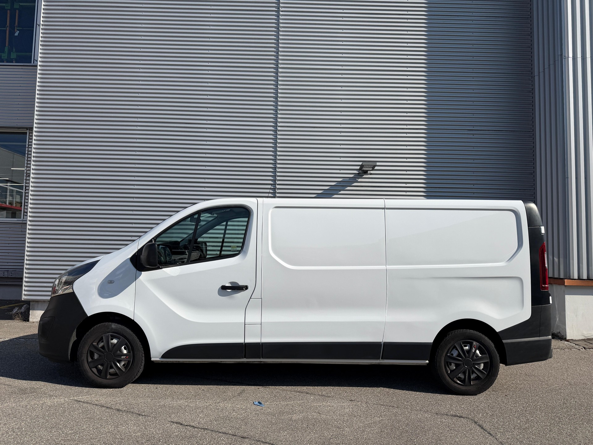 OPEL Vivaro 1.6 BiTurbo CDTI ecoFLEX 2.9t L2H1 145PS!-image-10